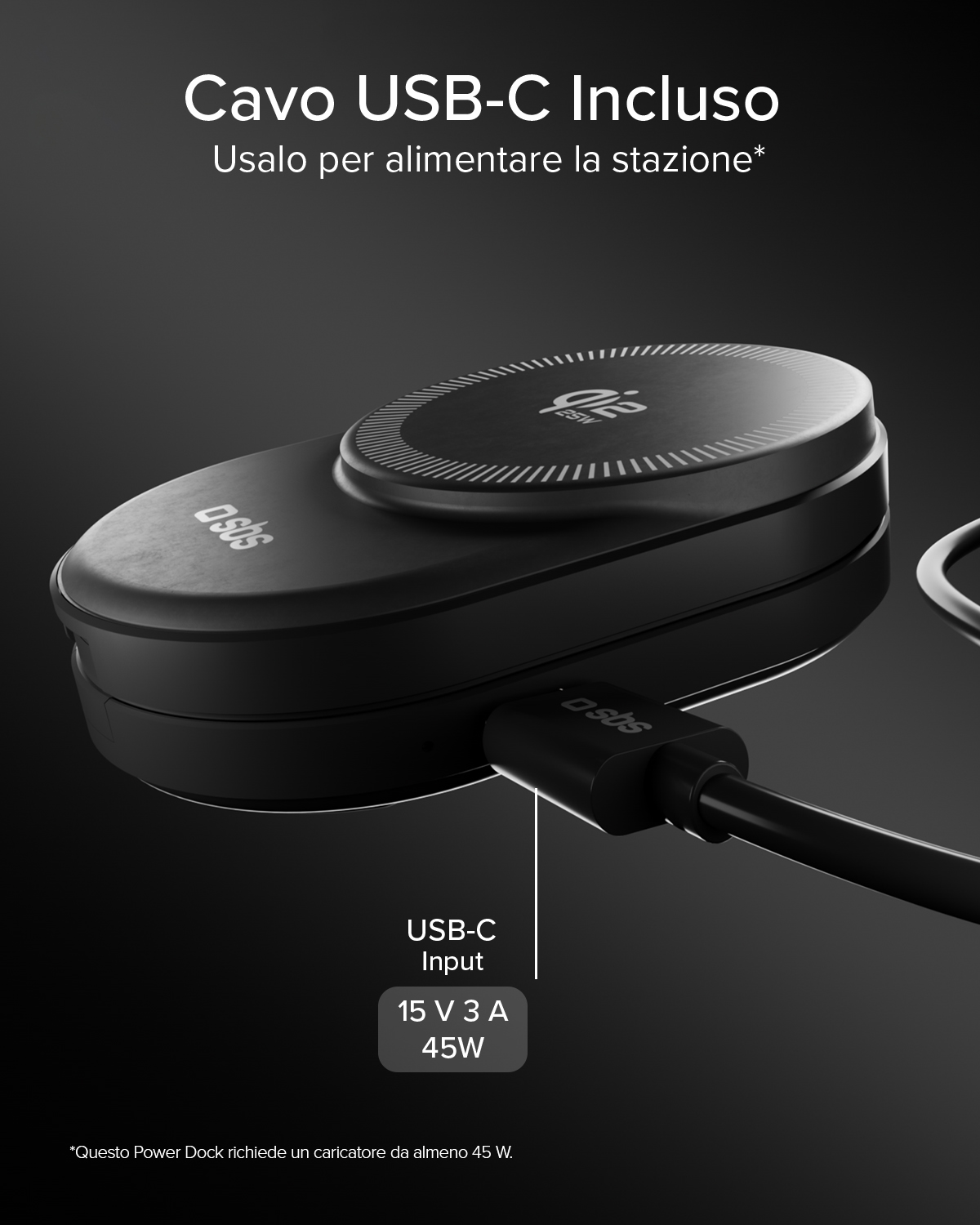Adaptador de carga USB-C negro con cable y especificación de 45W.