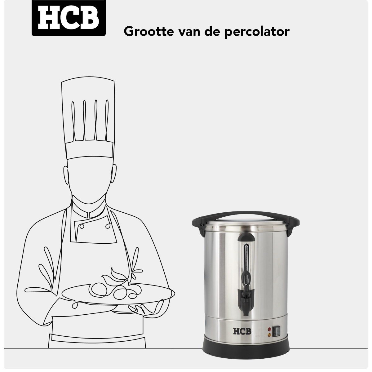 Een chef-kok met een hoed houdt een bord met eten vast naast een grote zilveren boiler.