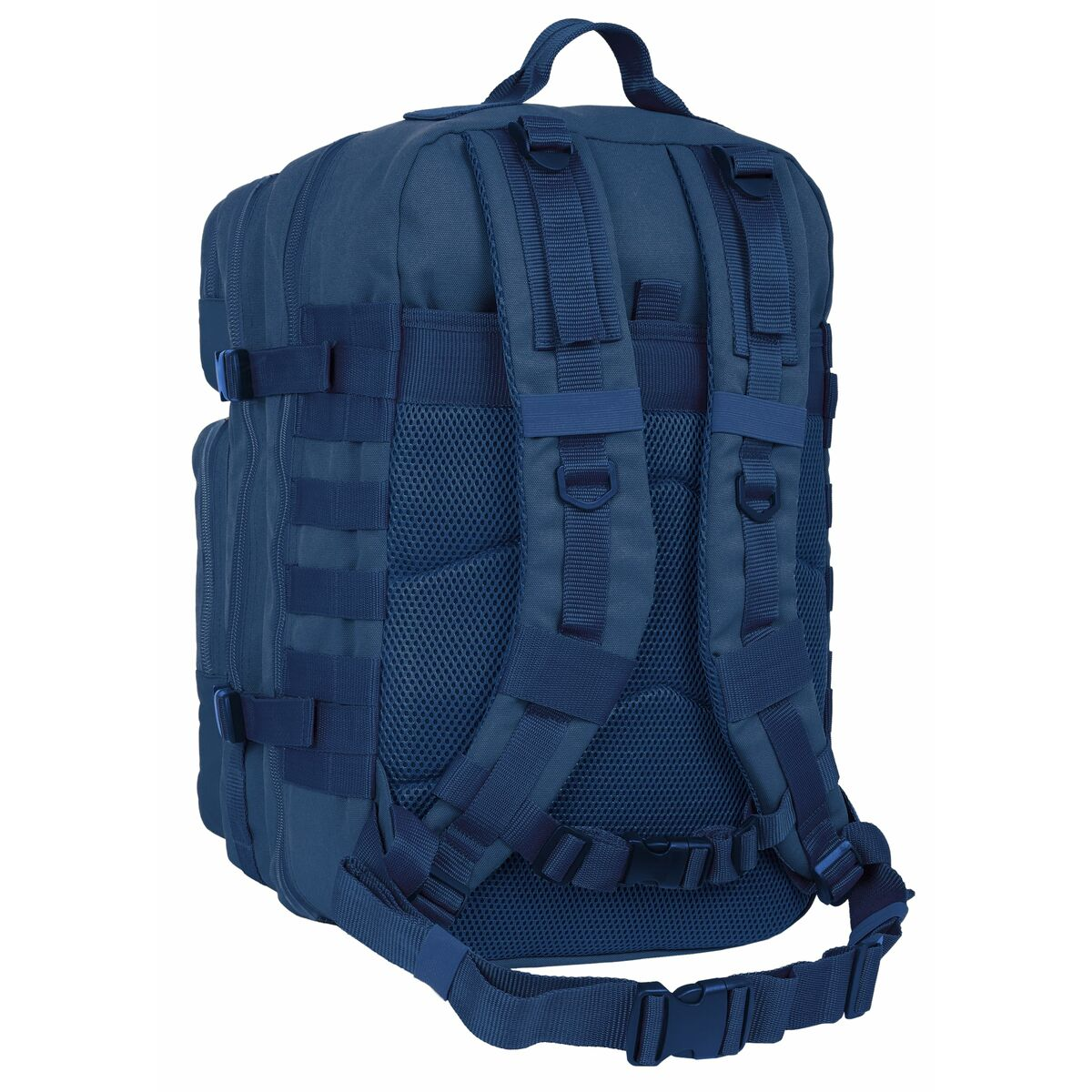 Dunkelblauer Rucksack mit vielen Gurten und Netzpolsterung auf dem Rücken.