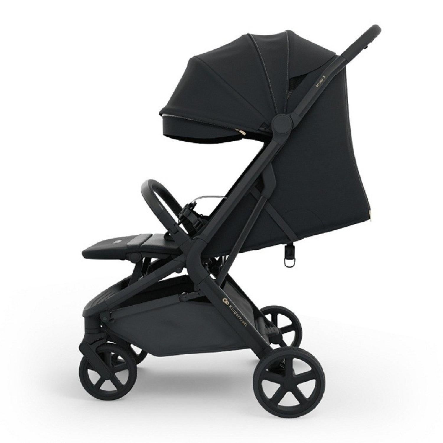 Ein schwarzer Kinderwagen mit Verdeck und Sitz.