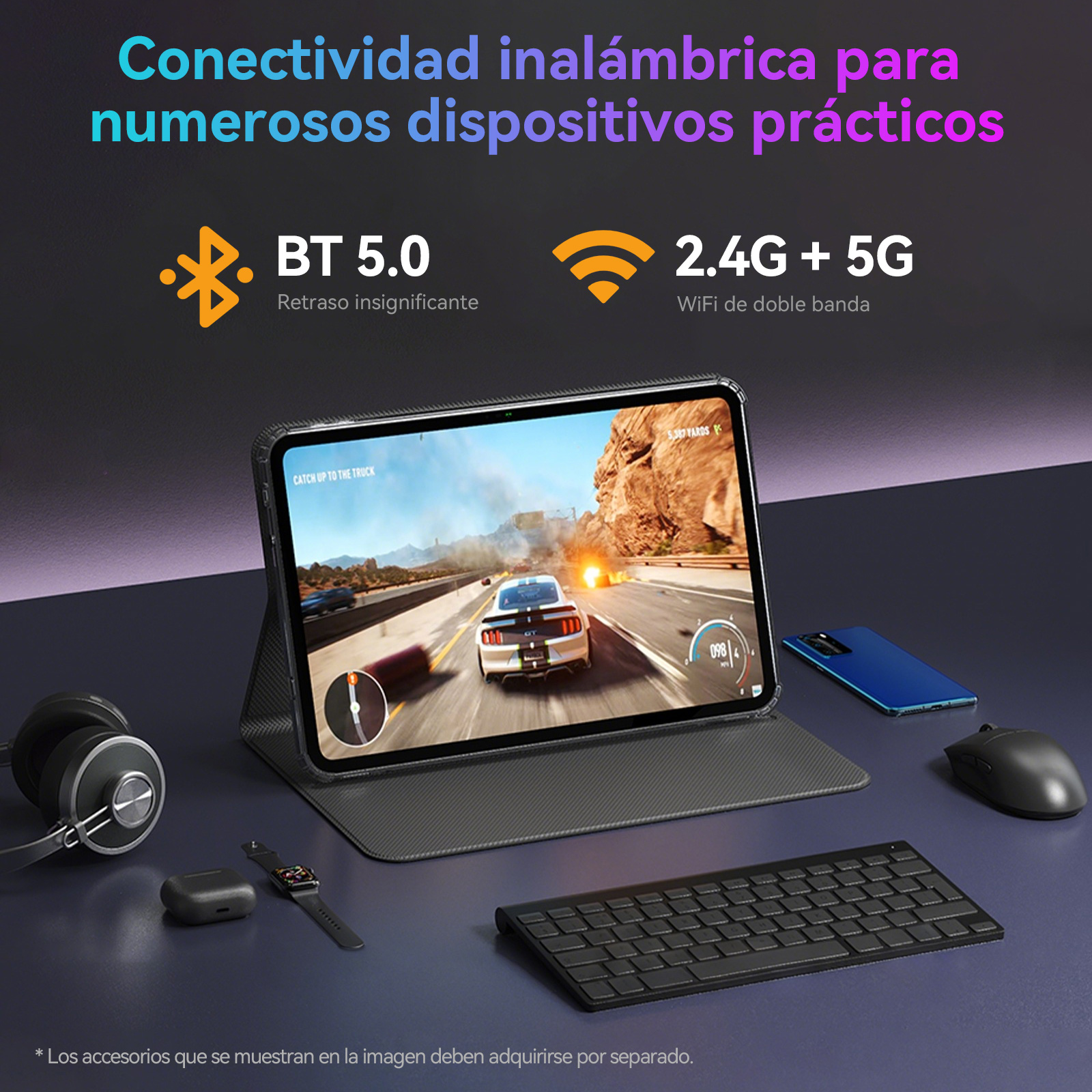 Tablet con gioco di corse, cuffie, mouse, tastiera, orologio e telefono.