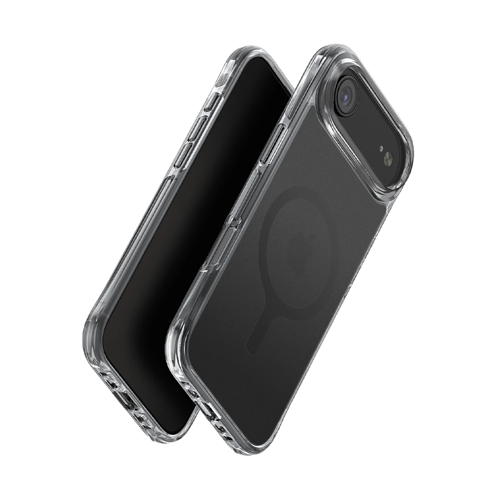 Siyah arka planlı ve MagSafe halkalı iki şeffaf telefon kılıfı.