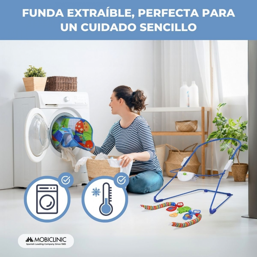 Mujer mete funda de hamaca en lavadora. Iconos de lavado y frío.