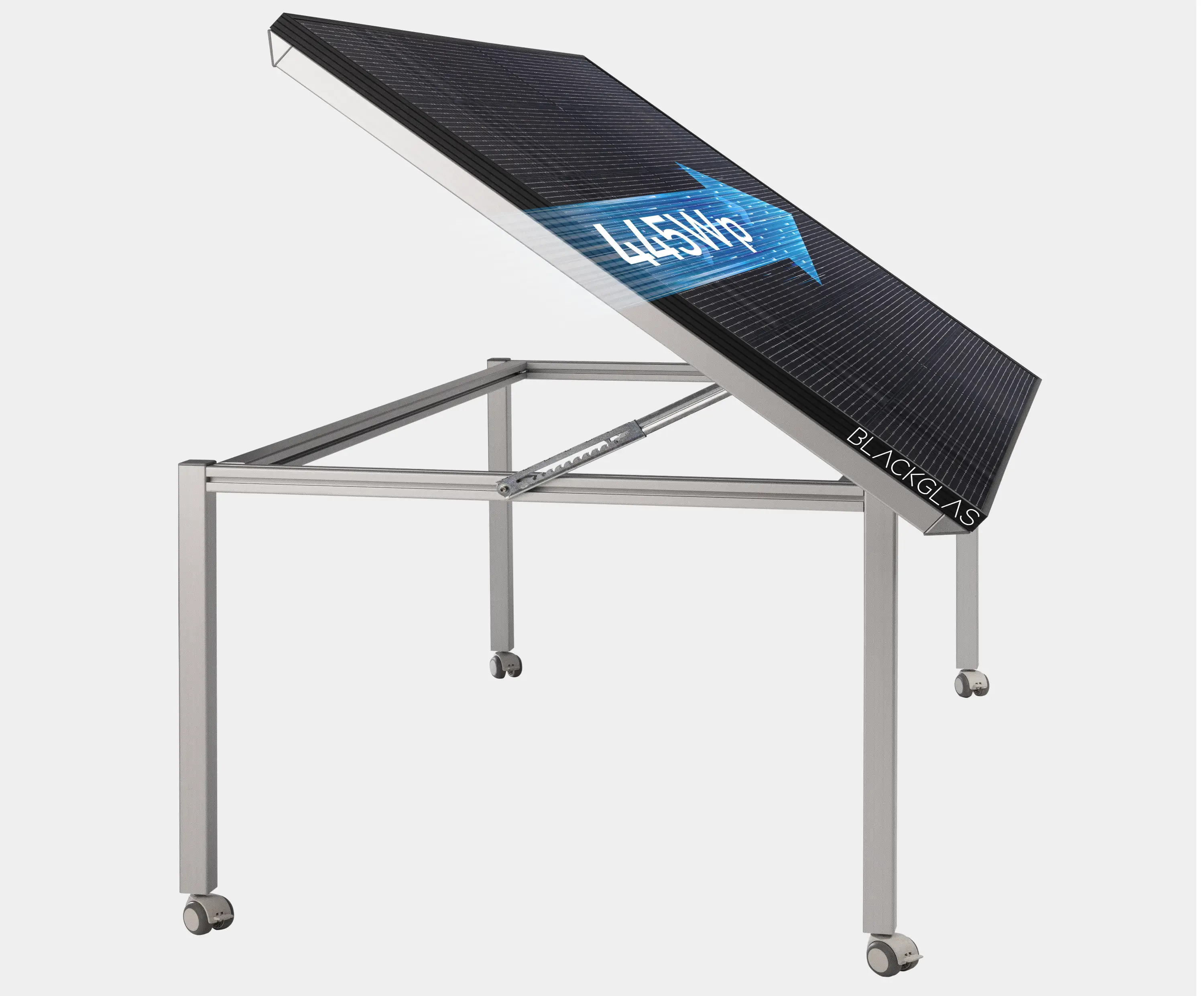 Schwarzes Solarpanel mit 445Wp-Aufschrift auf silbernem Metallrahmen mit Rollen.