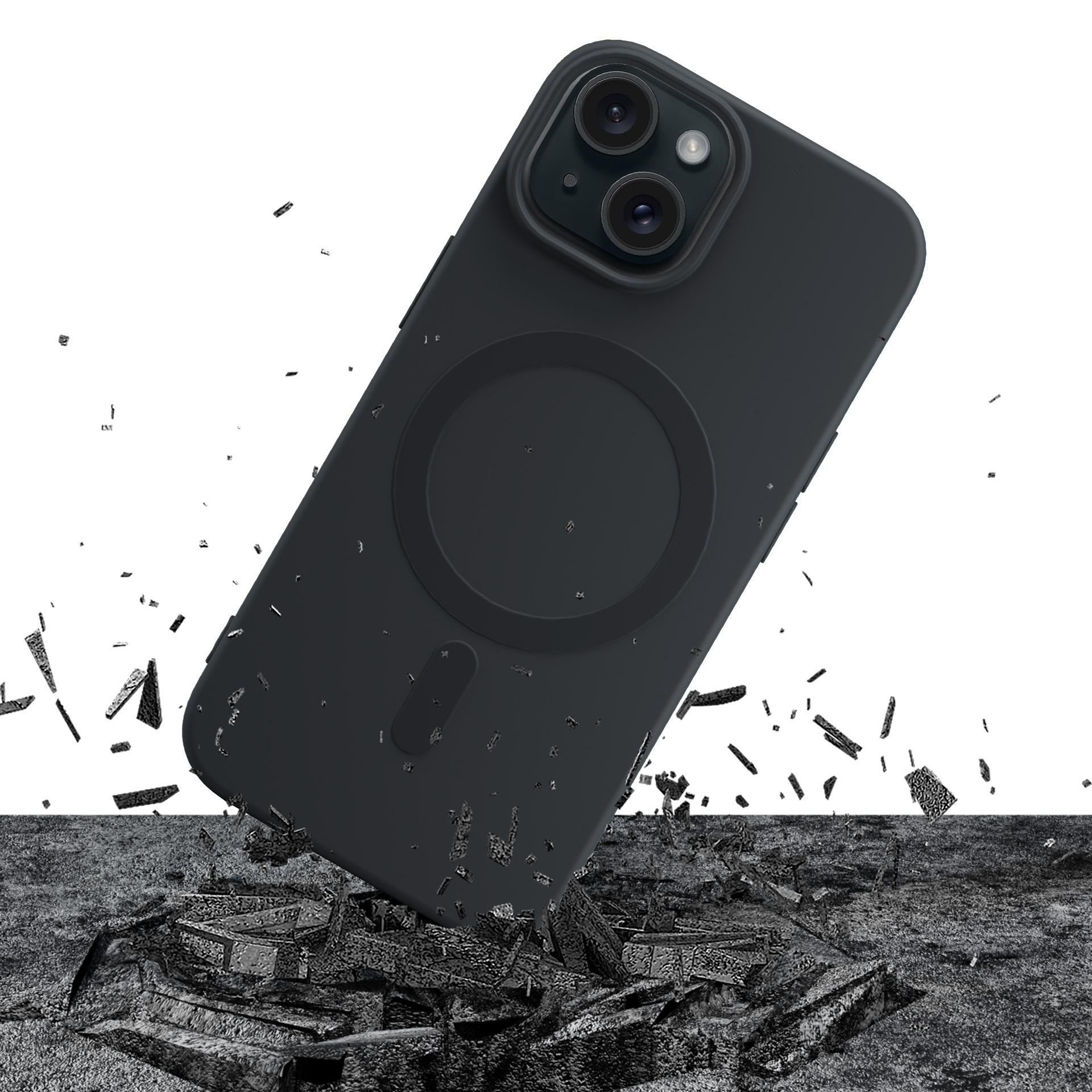 Czarny iPhone spada na zniszczony grunt, odłamki latają.