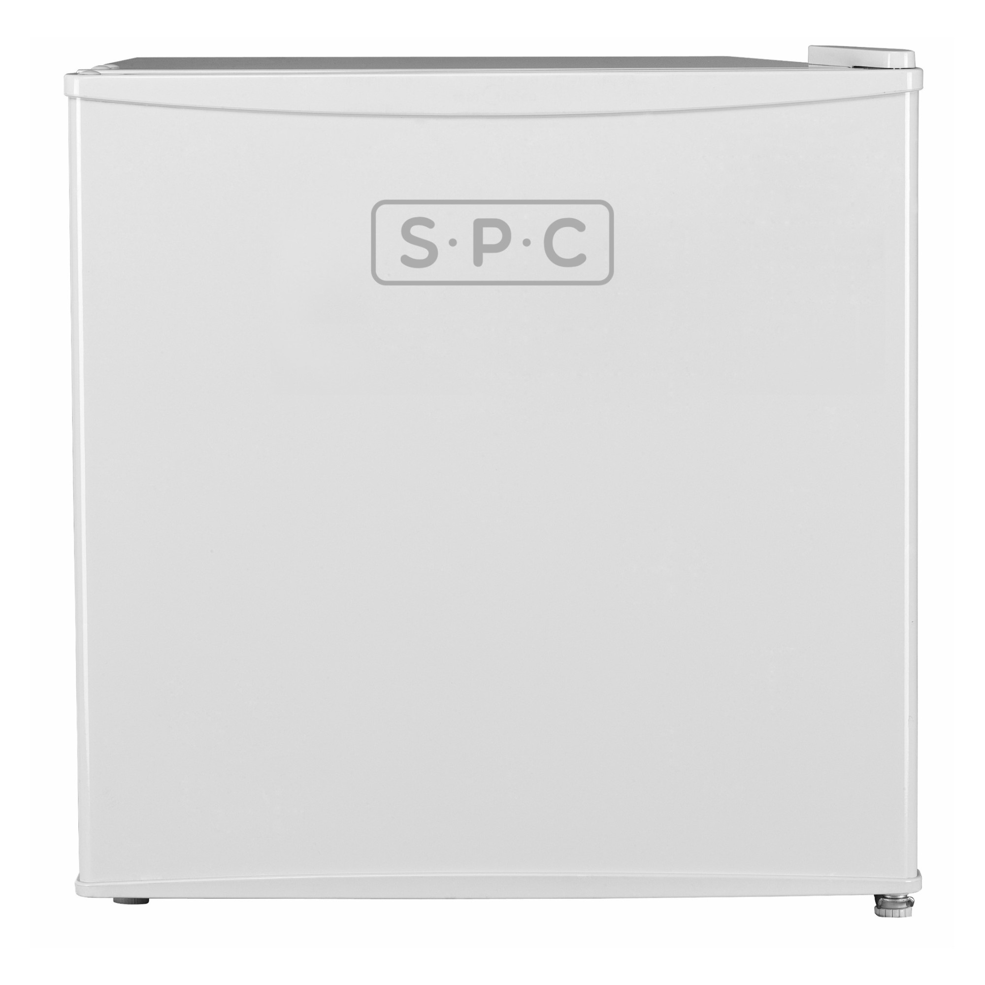 Un mini-frigo bianco con logo S.P.C. frontale. Ripresa in studio.