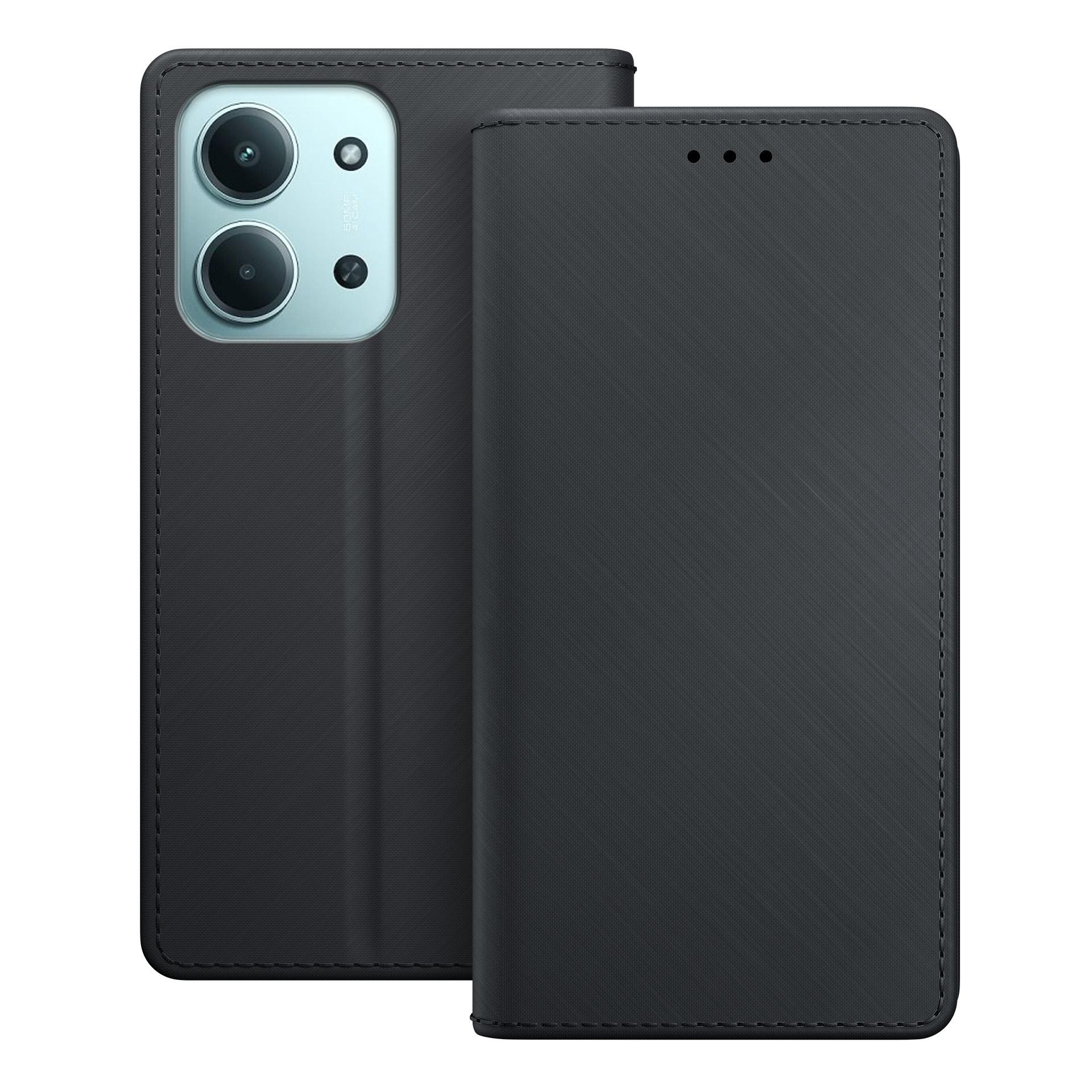 Czarny telefon z tylnym aparatem i etui ochronnym.