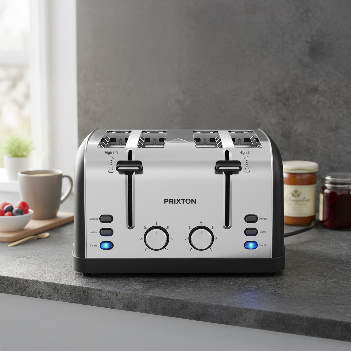 Srebrny toster PRIXTON na 4 kromki z regulatorami opiekania i niebieskimi lampkami.