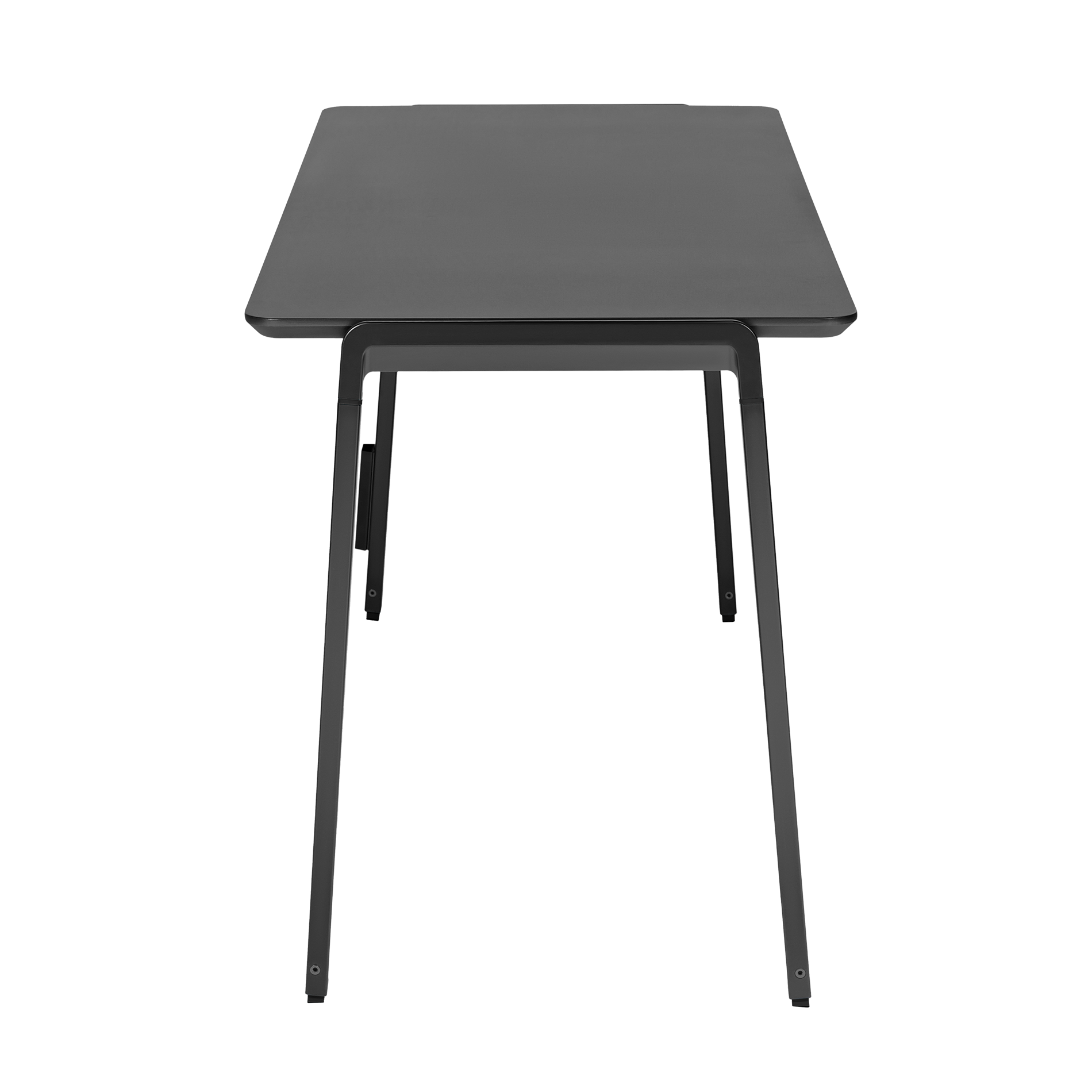 Una mesa gris moderna con borde recto y patas metálicas elegantes.
