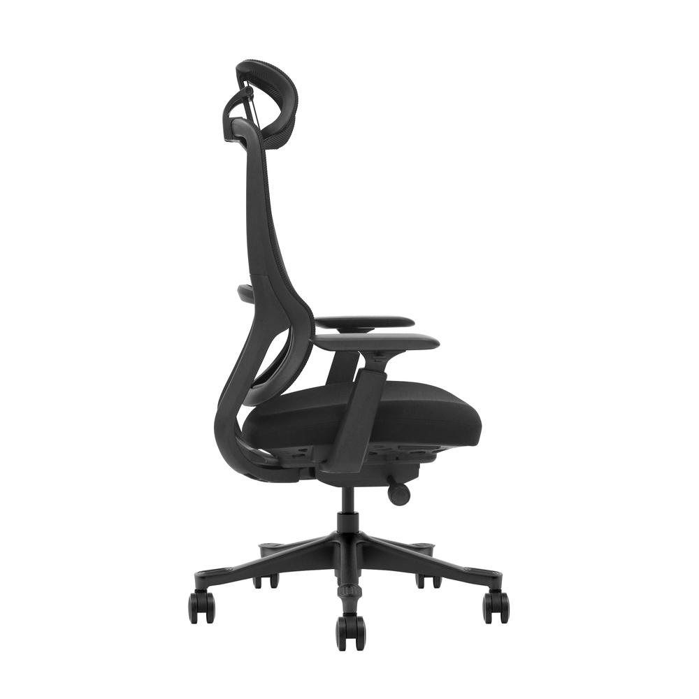 Silla de oficina ergonómica negra con respaldo de malla, vista de lado.