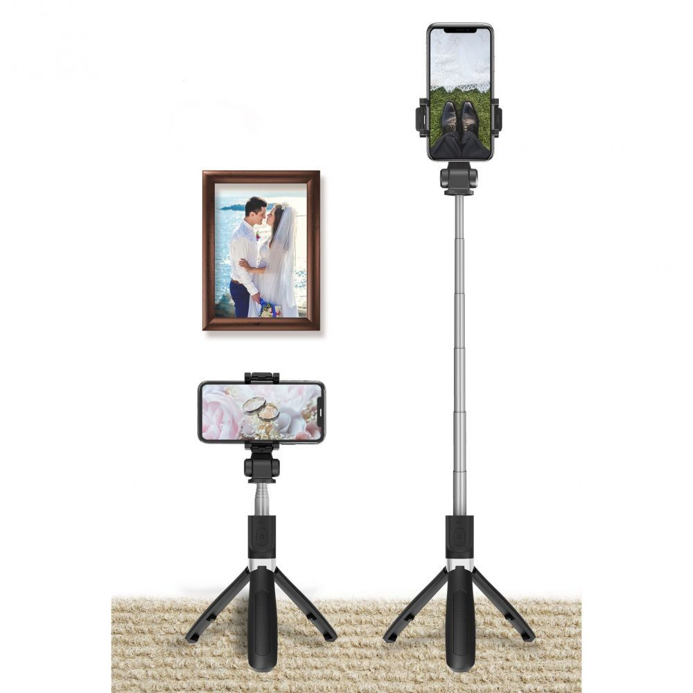 Ein Foto von Brautpaar, Handy auf Selfie-Stick, Handy auf Stativ.