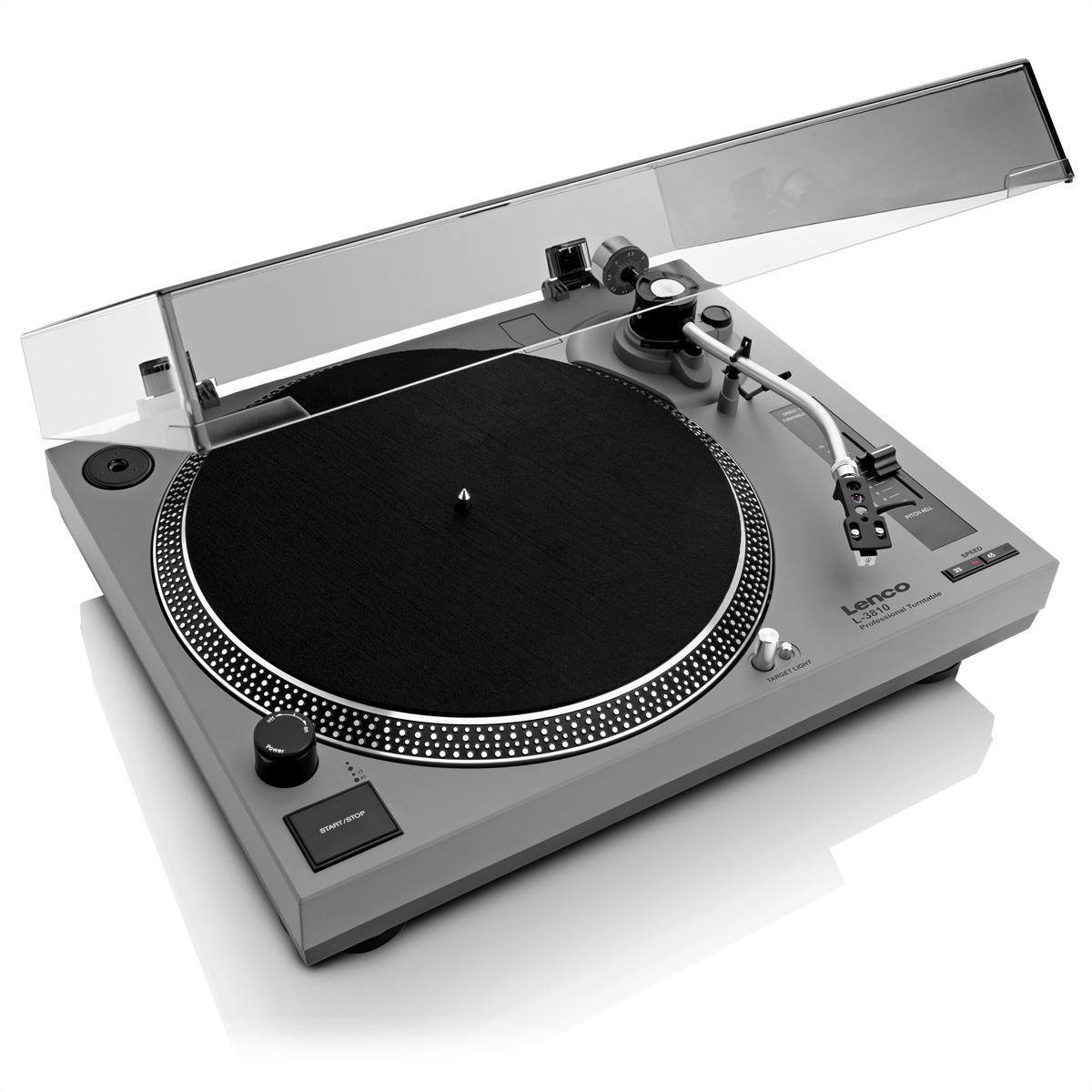 Tocadiscos gris con plato negro y tapa transparente, toma de estudio.