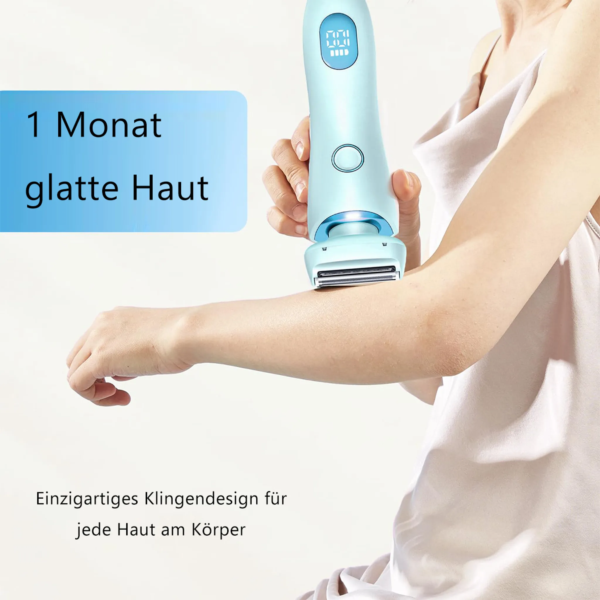 Eine Person rasiert ihren Arm mit einem hellblauen Epilierer.
