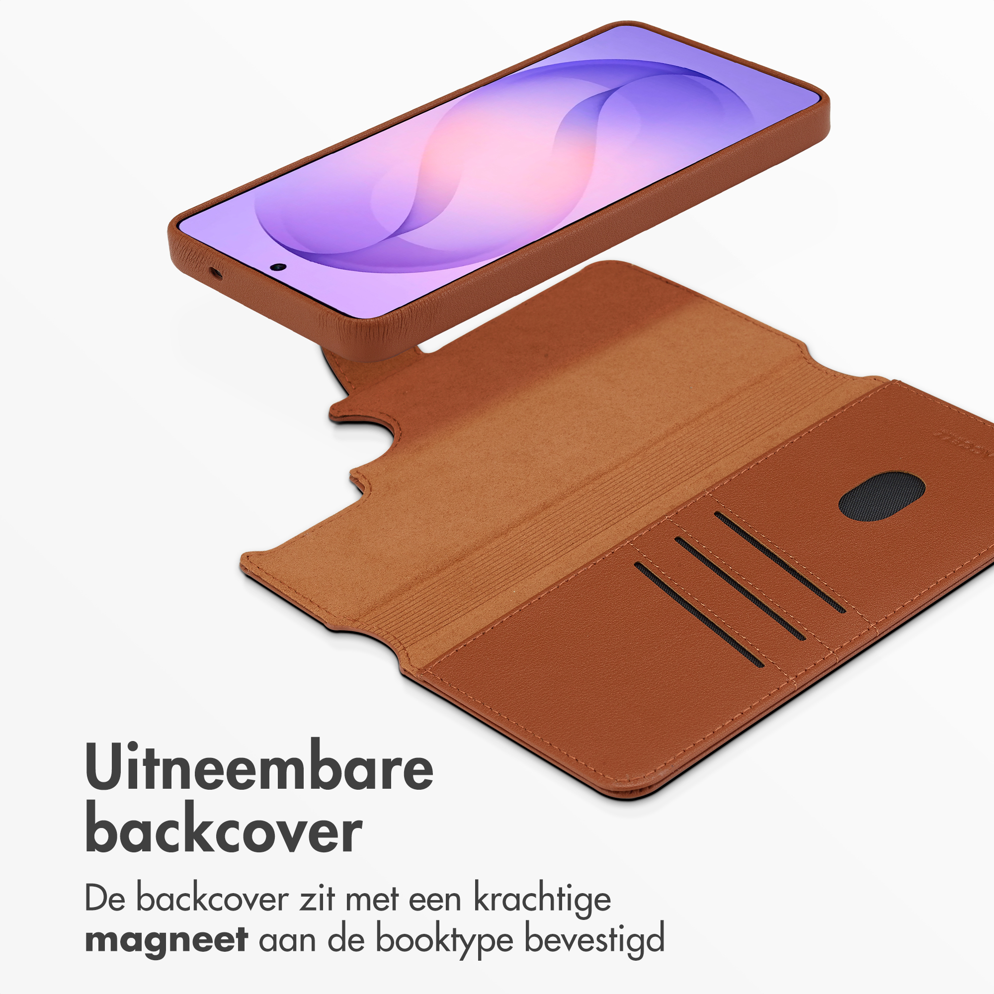 Coque de téléphone en cuir marron avec dos magnétique amovible, emplacements cartes visibles.