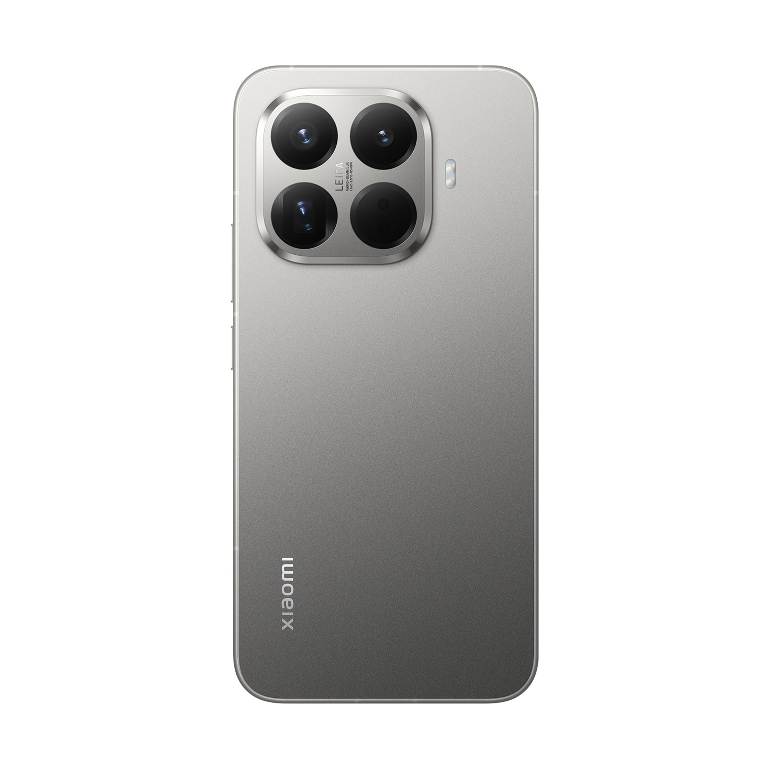 Retro di uno smartphone argentato con quattro fotocamere e logo Xiaomi.