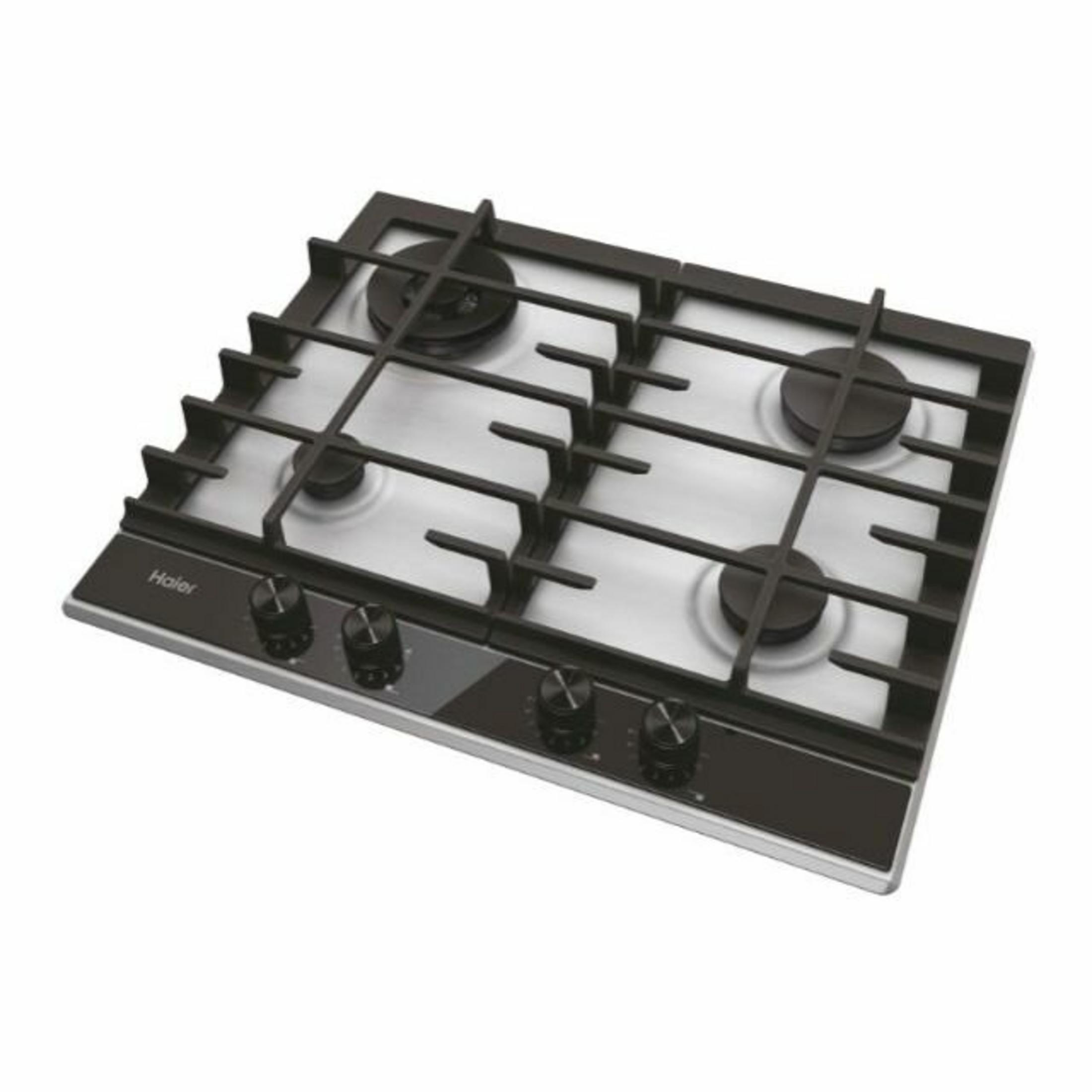 Nowoczesna płyta gazowa z czterema palnikami i czarnymi pokrętłami.