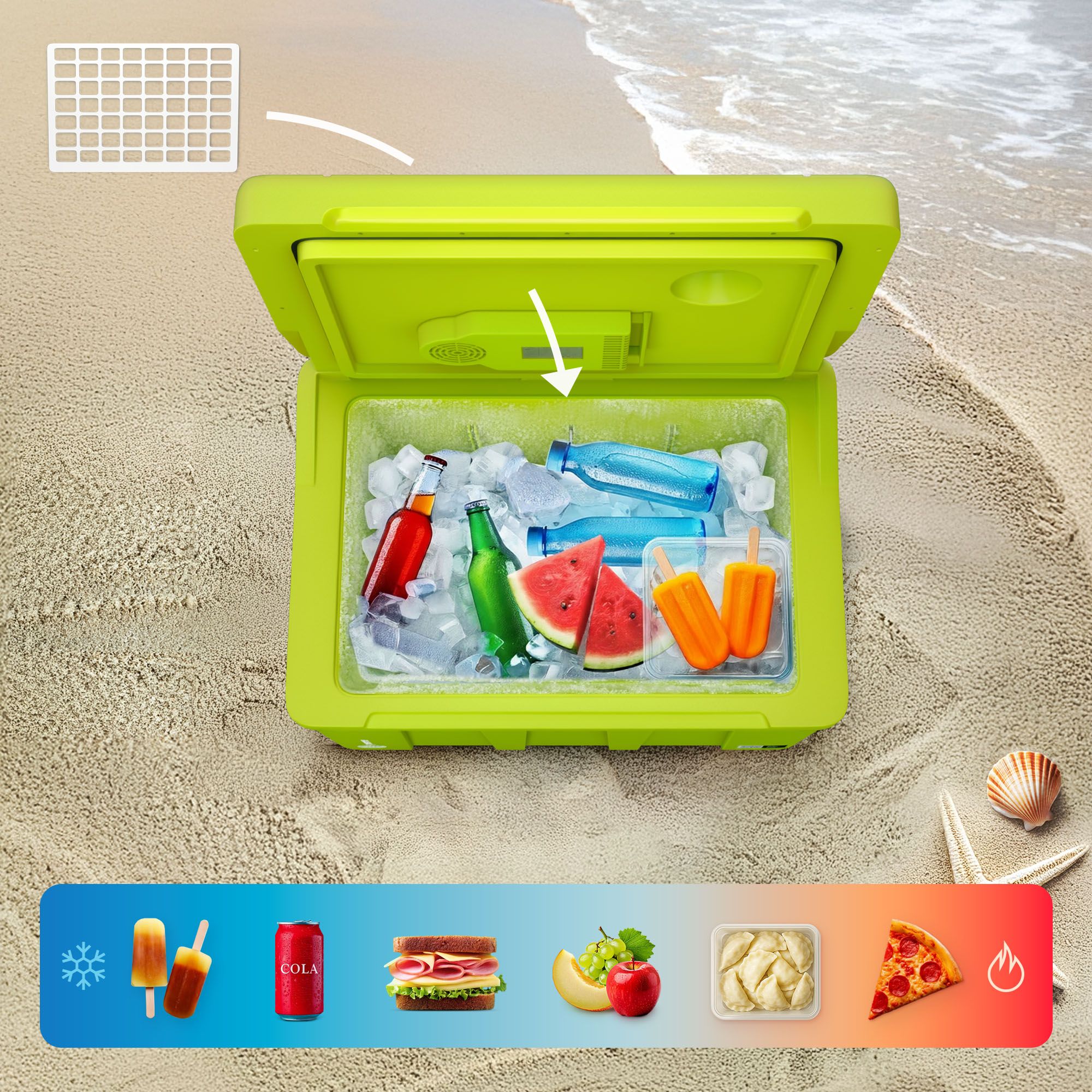 Una nevera verde abierta con hielo, botellas, sandía y helados en la playa.