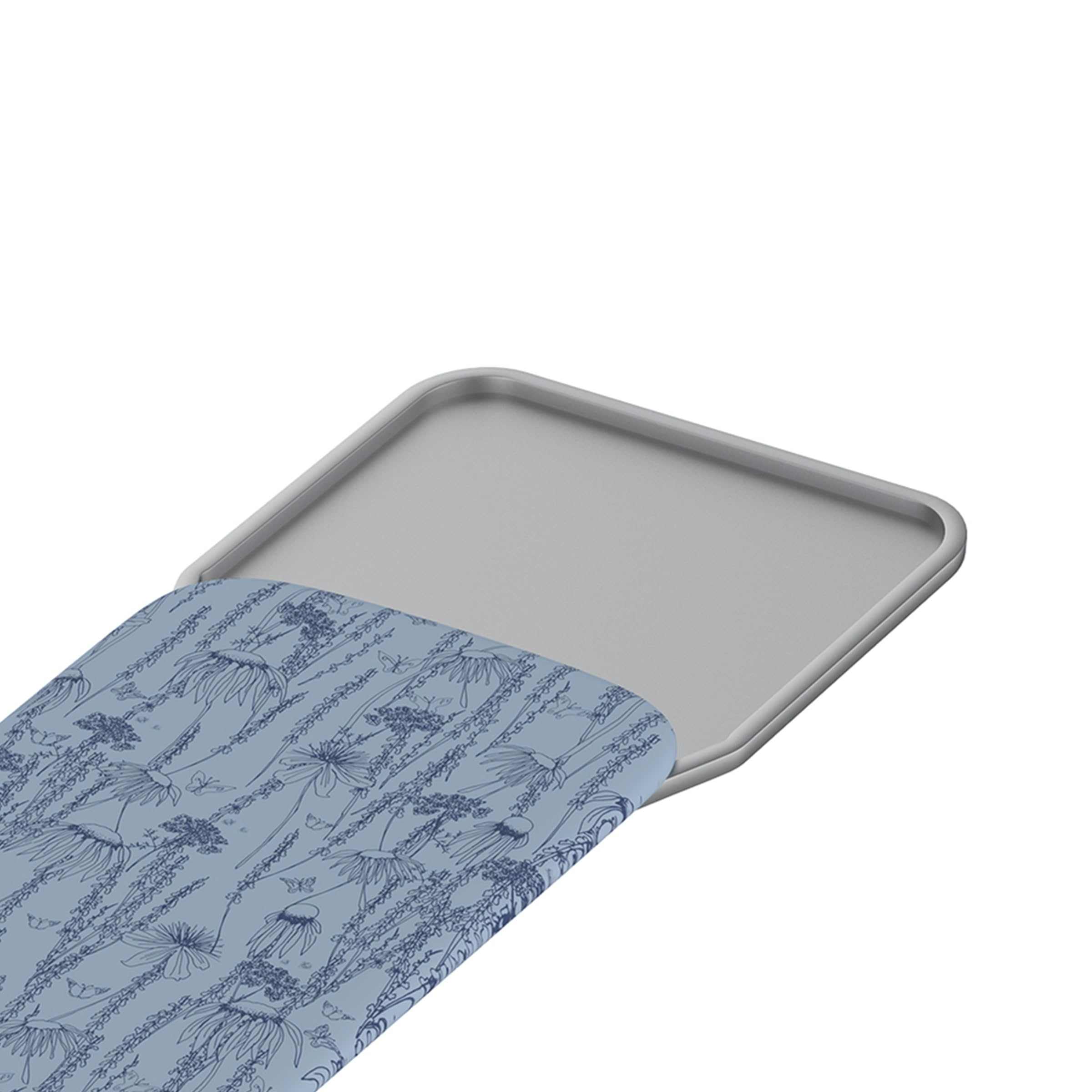 Graues Tablett mit blauem Stoffbezug, verziert mit blauen Blumen und Schmetterlingen.