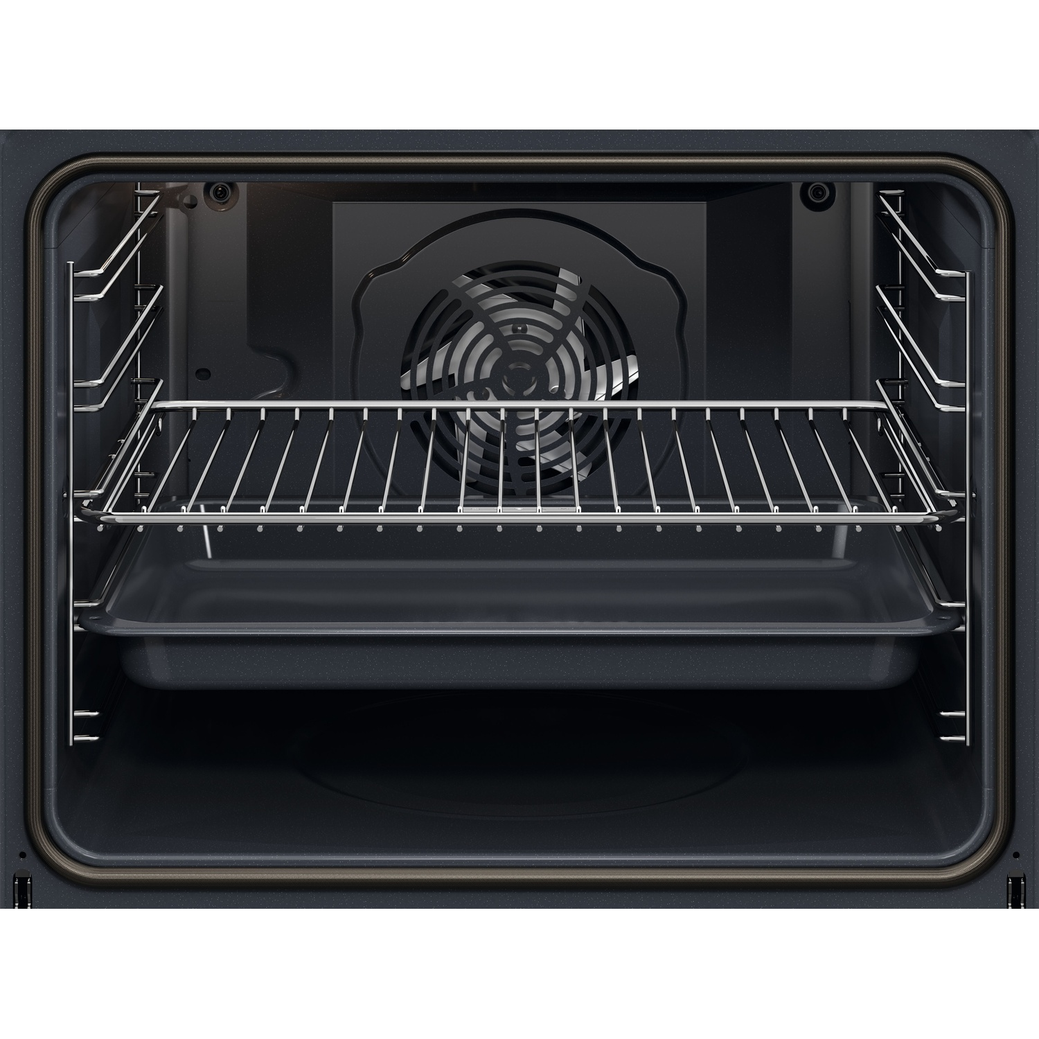 Vista interna di un forno vuoto con ventola, griglia e teglia.