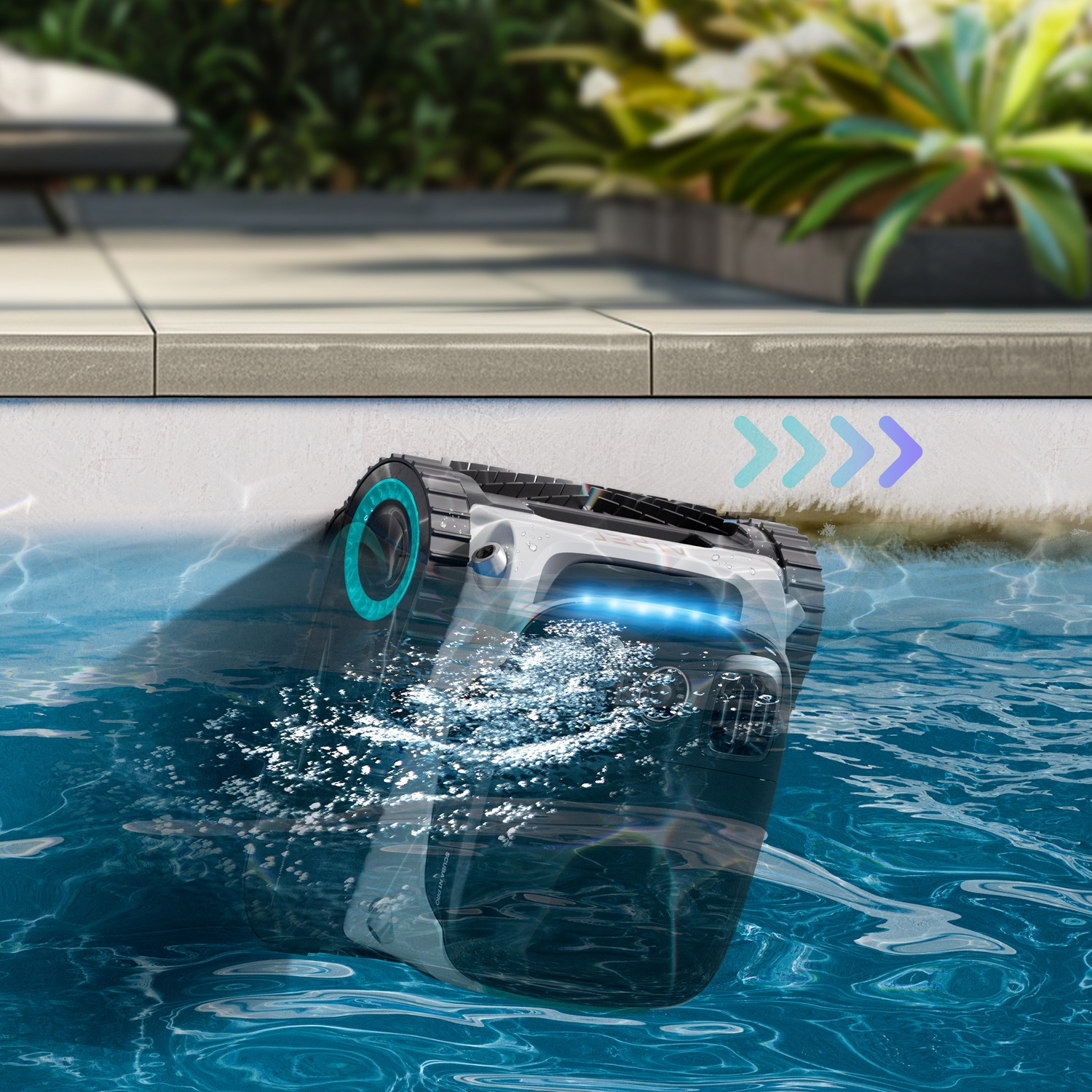 Ein Roboter-Poolreiniger mit blauen Lichtern navigiert in klarem blauem Wasser nahe dem Poolrand.