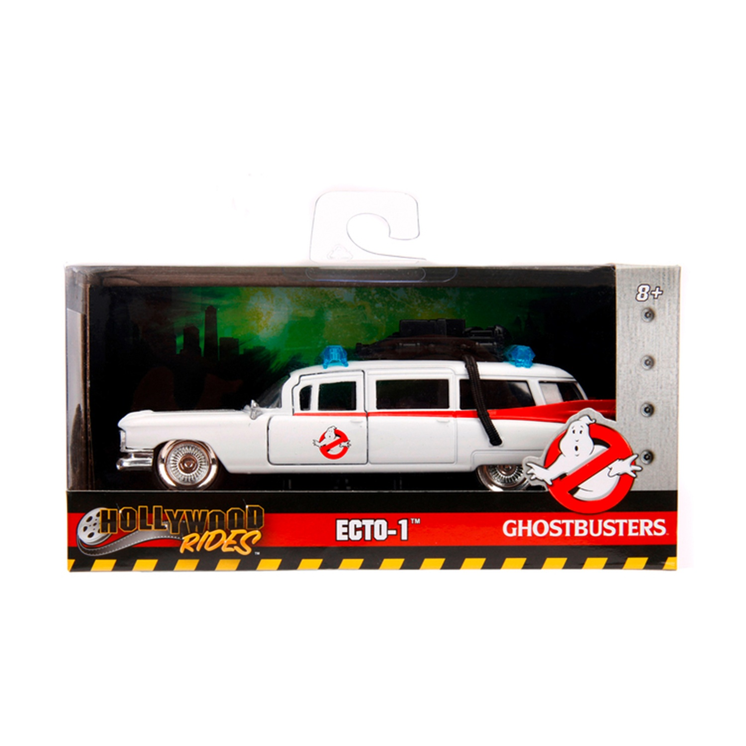 Un'auto giocattolo Ecto-1 bianca dei Ghostbusters nella sua confezione.