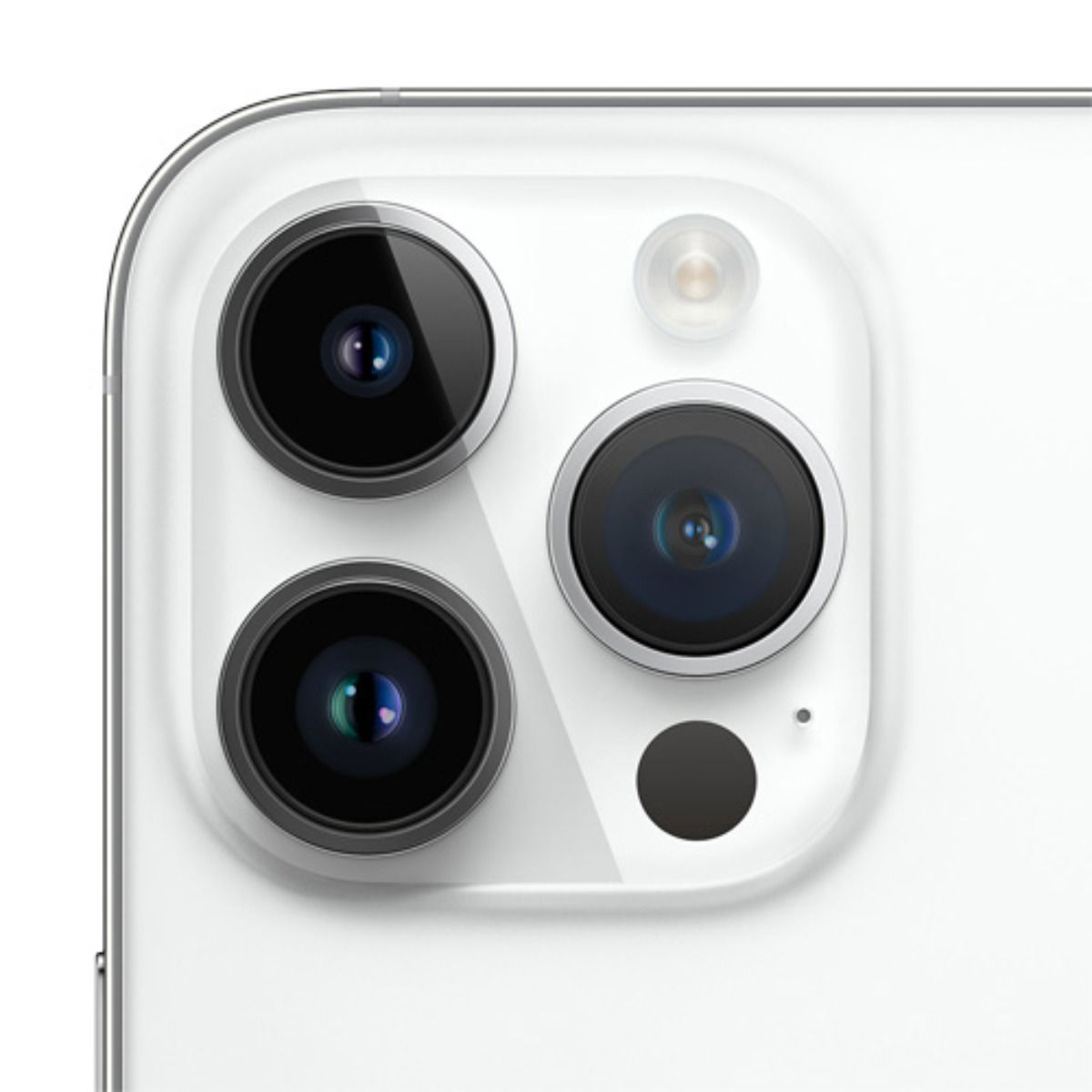 Parte trasera blanca de smartphone con tres lentes de cámara y flash.