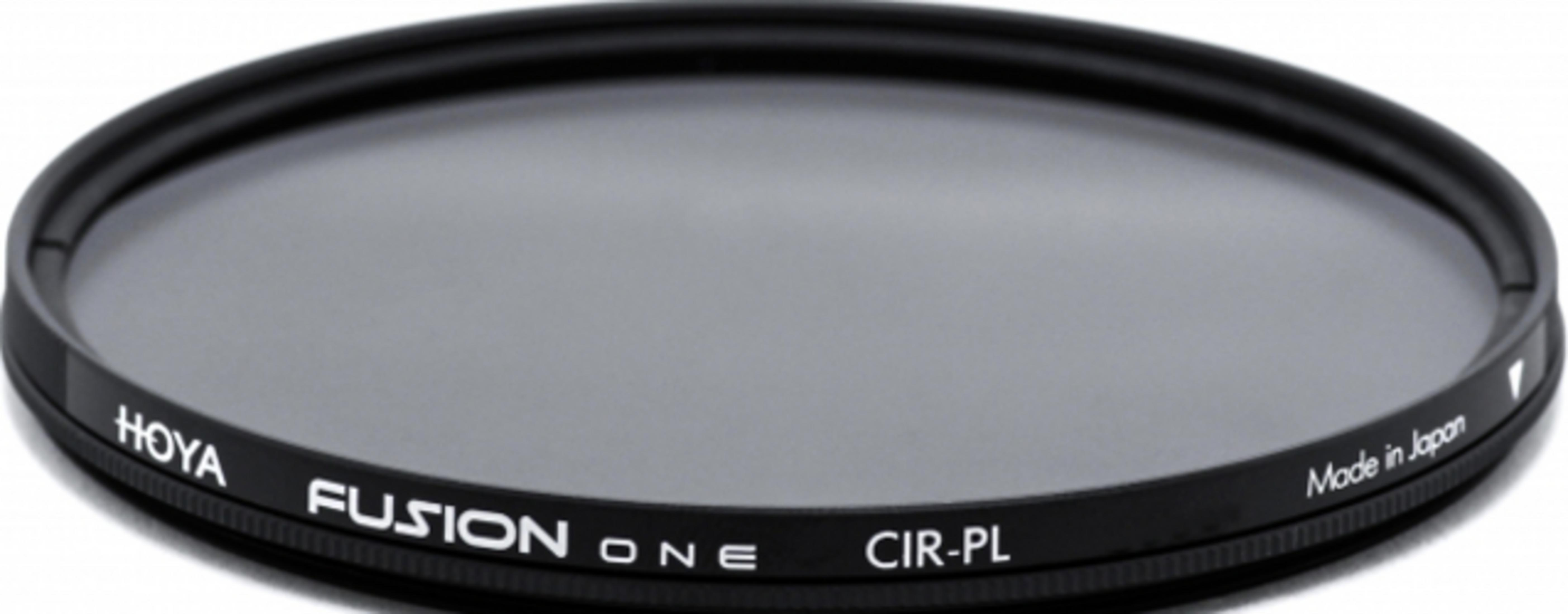 Ein Hoya Fusion One CIR-PL Objektivfilter, Made in Japan.