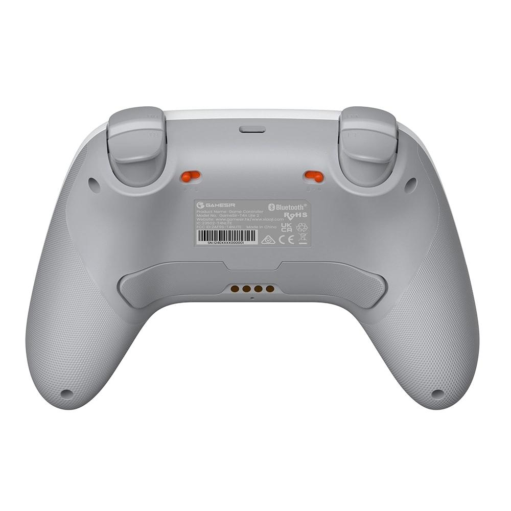 Controller di gioco grigio con logo Gamesir, simbolo Bluetooth e marchi di certificazione.