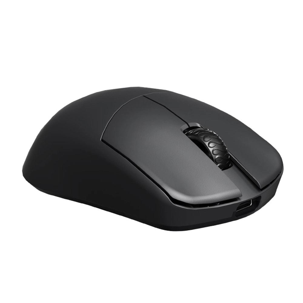Un mouse wireless nero su sfondo bianco.