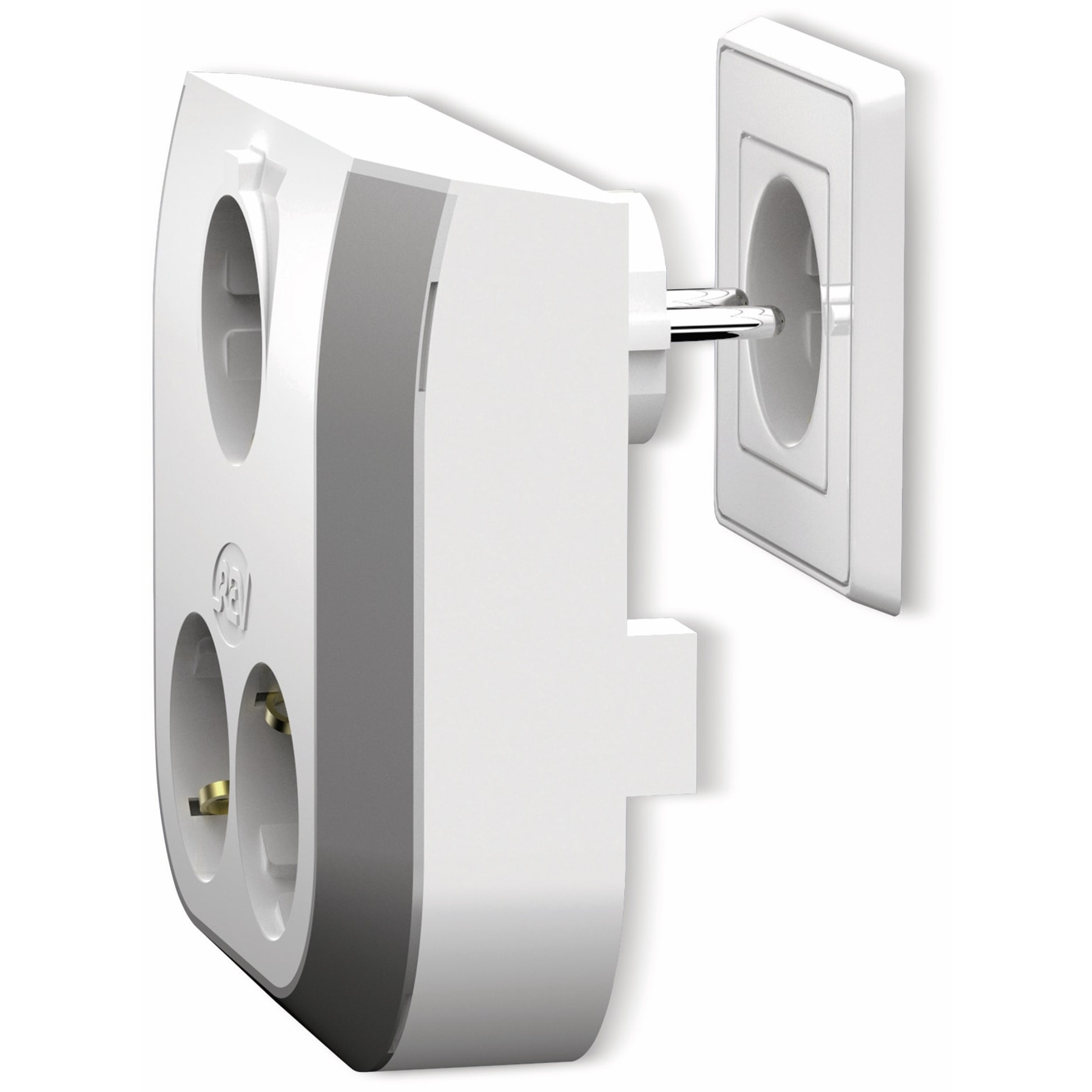 Un adattatore bianco multipresa con due prese, inserito in una presa a muro.