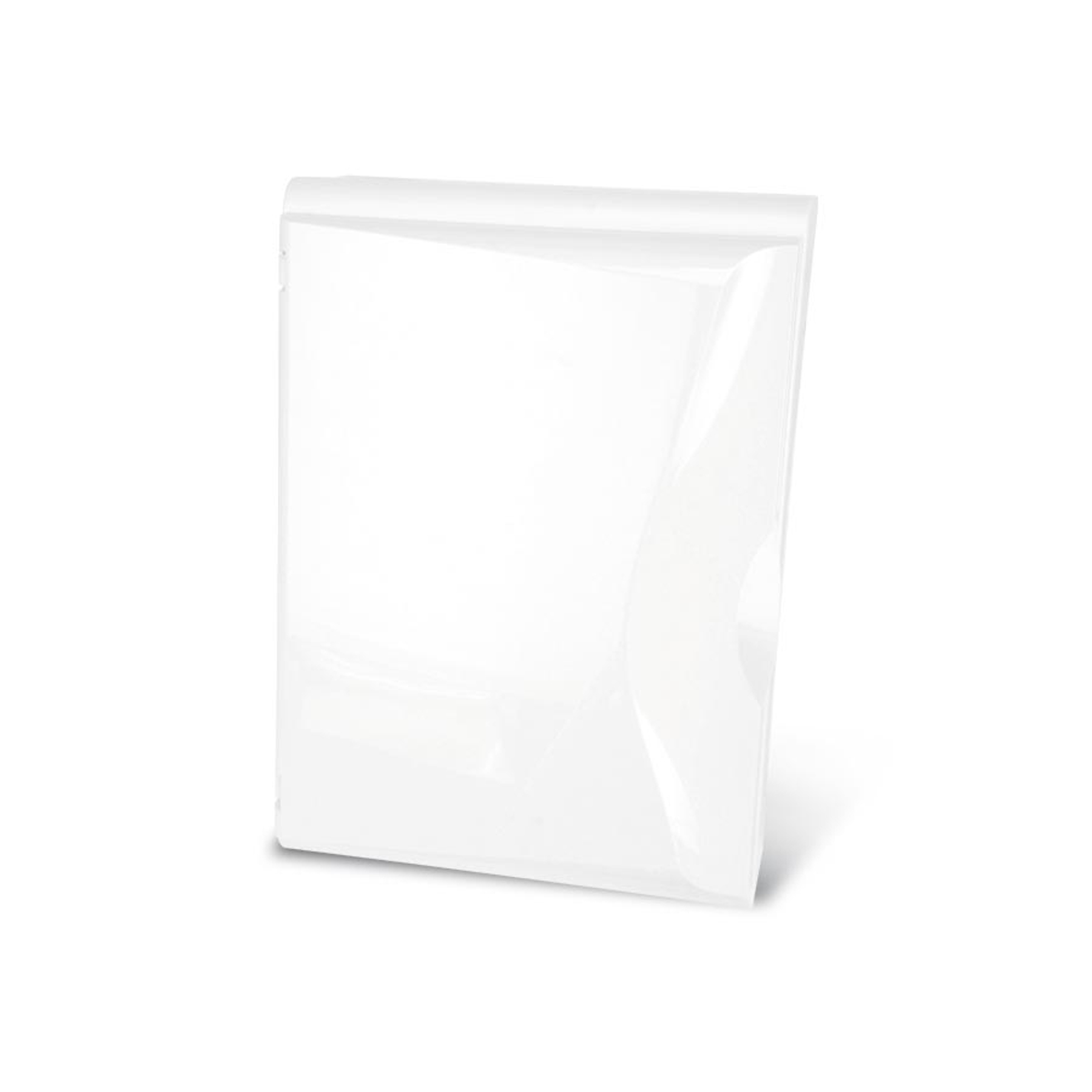 Una busta di plastica trasparente e vuota con bordo bianco su sfondo bianco.