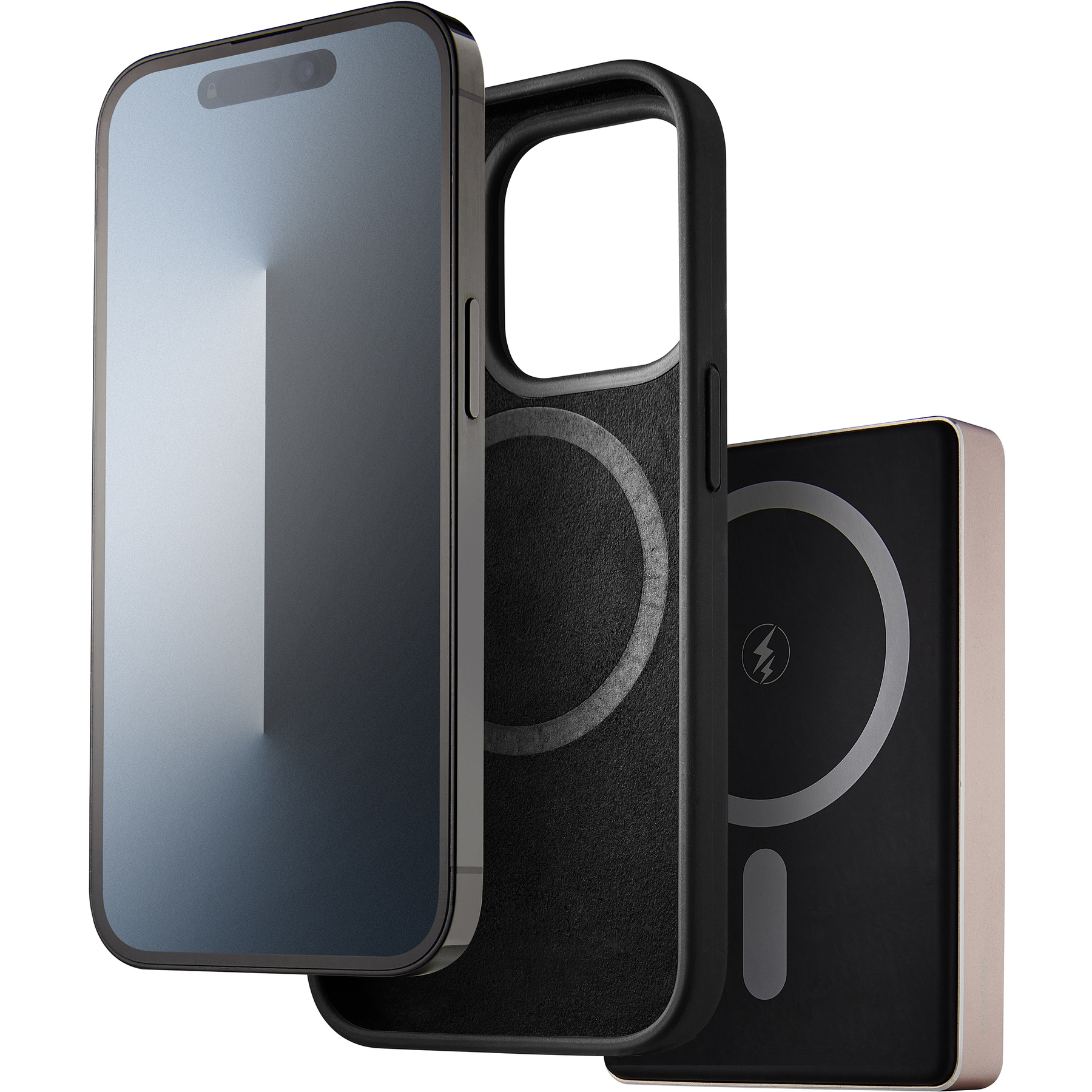 Ein Smartphone, eine schwarze Hülle und ein Ladegerät auf weißem Grund.