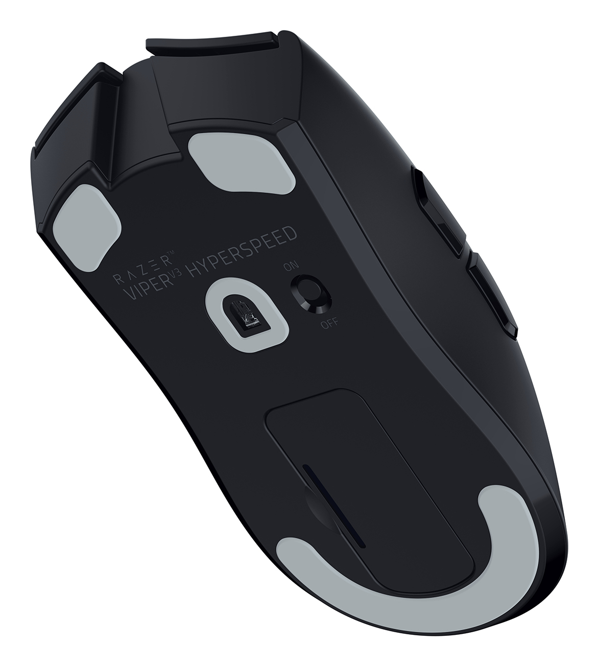 Spód czarnej myszy z srebrnymi podkładkami, przełącznikiem i napisem.