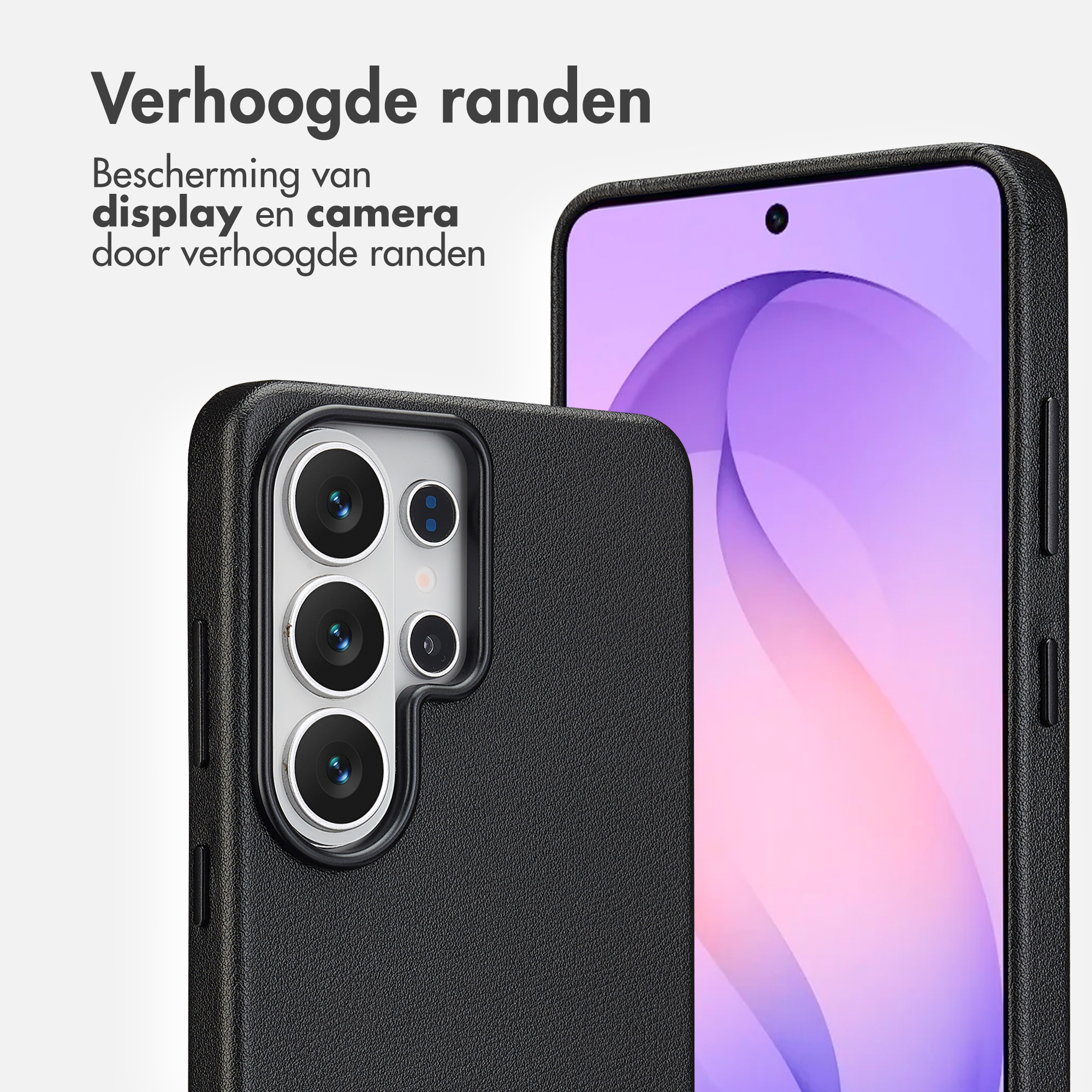 Zwarte telefoonhoes met camerauitsparing en verhoogde schermrand.