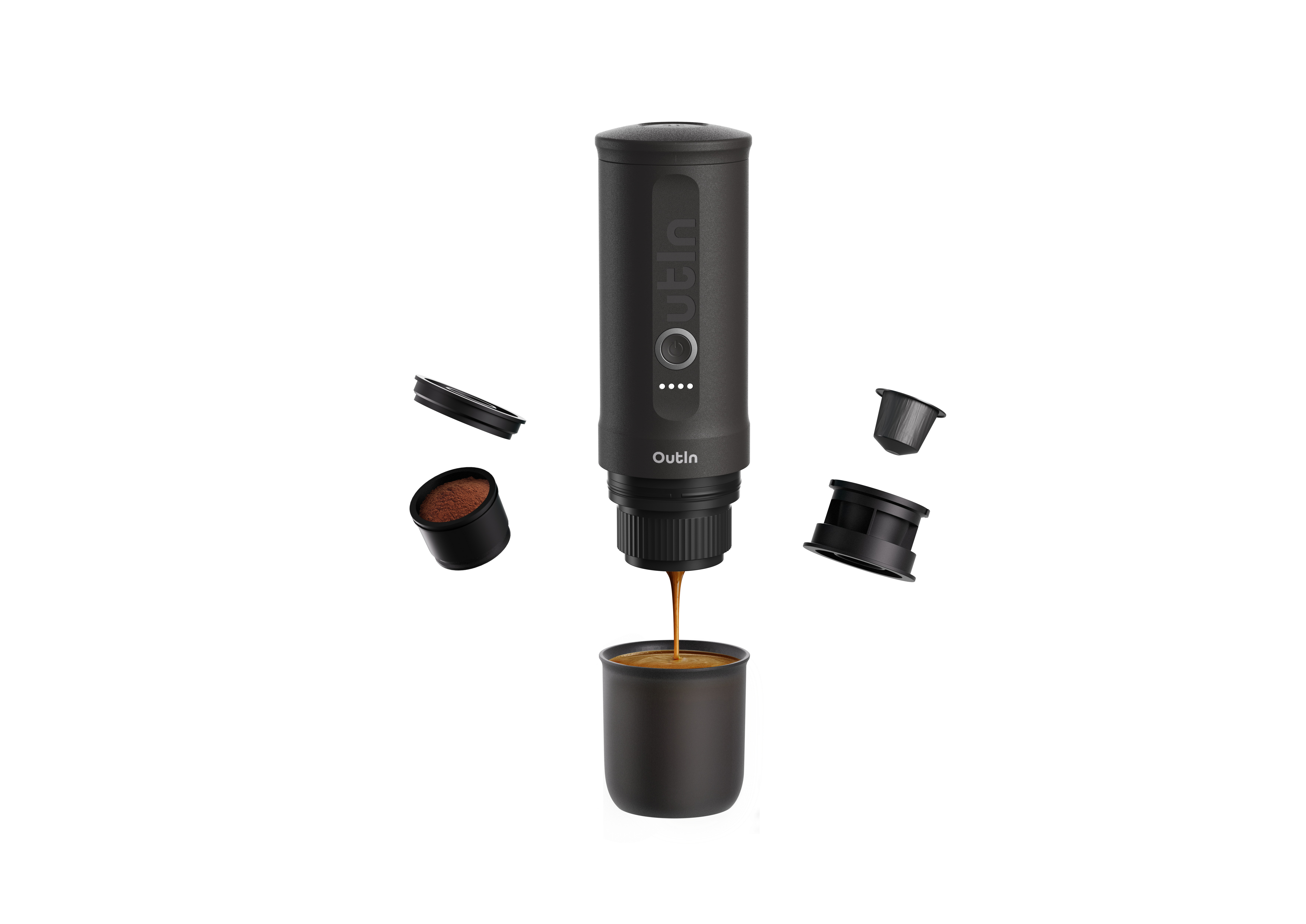 Een zwarte koffiemaker met espresso die in een kopje stroomt.