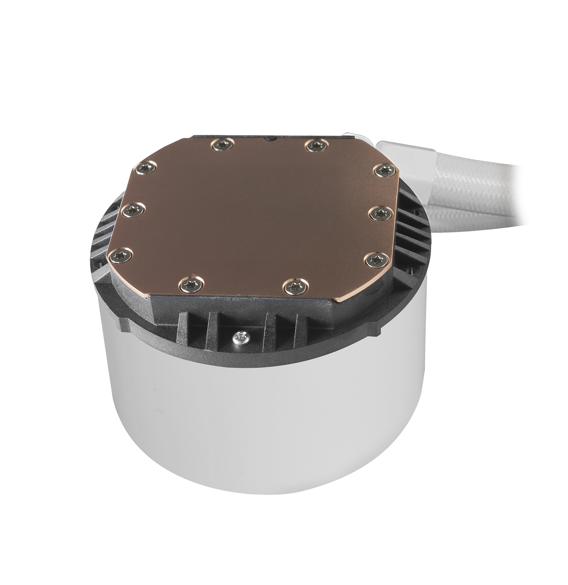 Biała chłodnica CPU z miedzianym blatem i czarnymi łopatkami wentylatora.