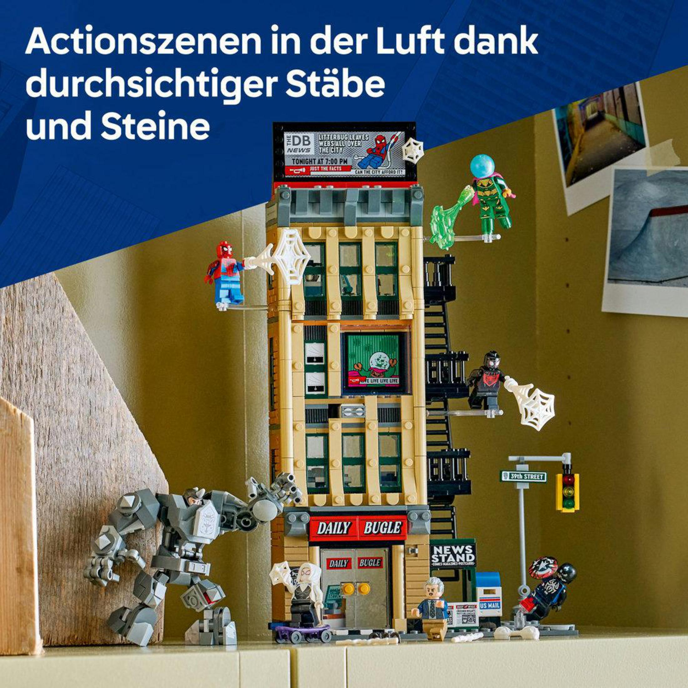 Escena de acción con figuras de Lego frente al edificio Daily Bugle.