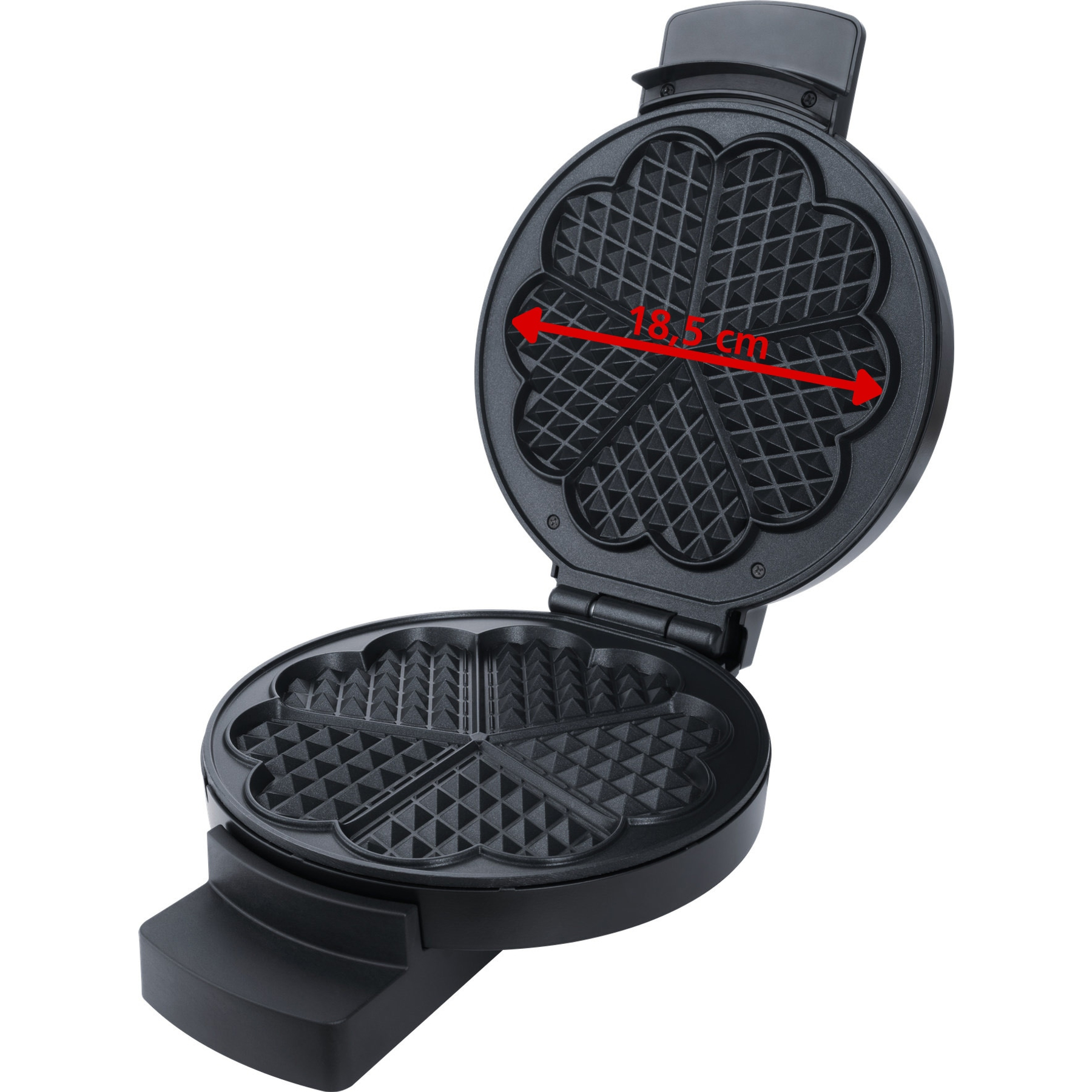 Ein offener schwarzer Waffelautomat mit Herzformen. 18,5 cm Markierung.