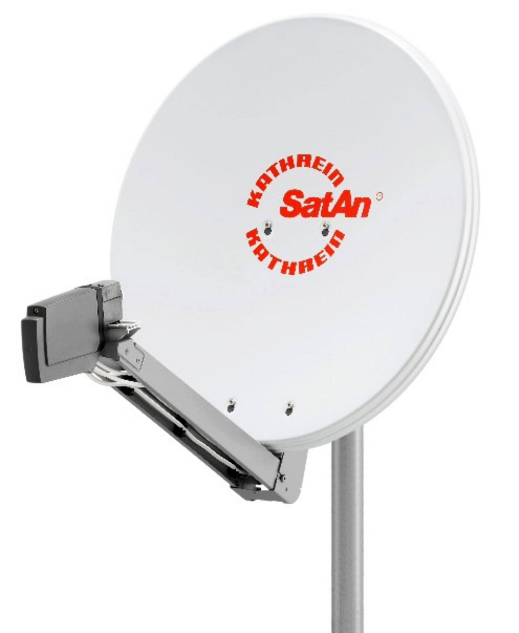 Eine weiße Satellitenschüssel mit rotem Logo, montiert auf einem Metallarm.