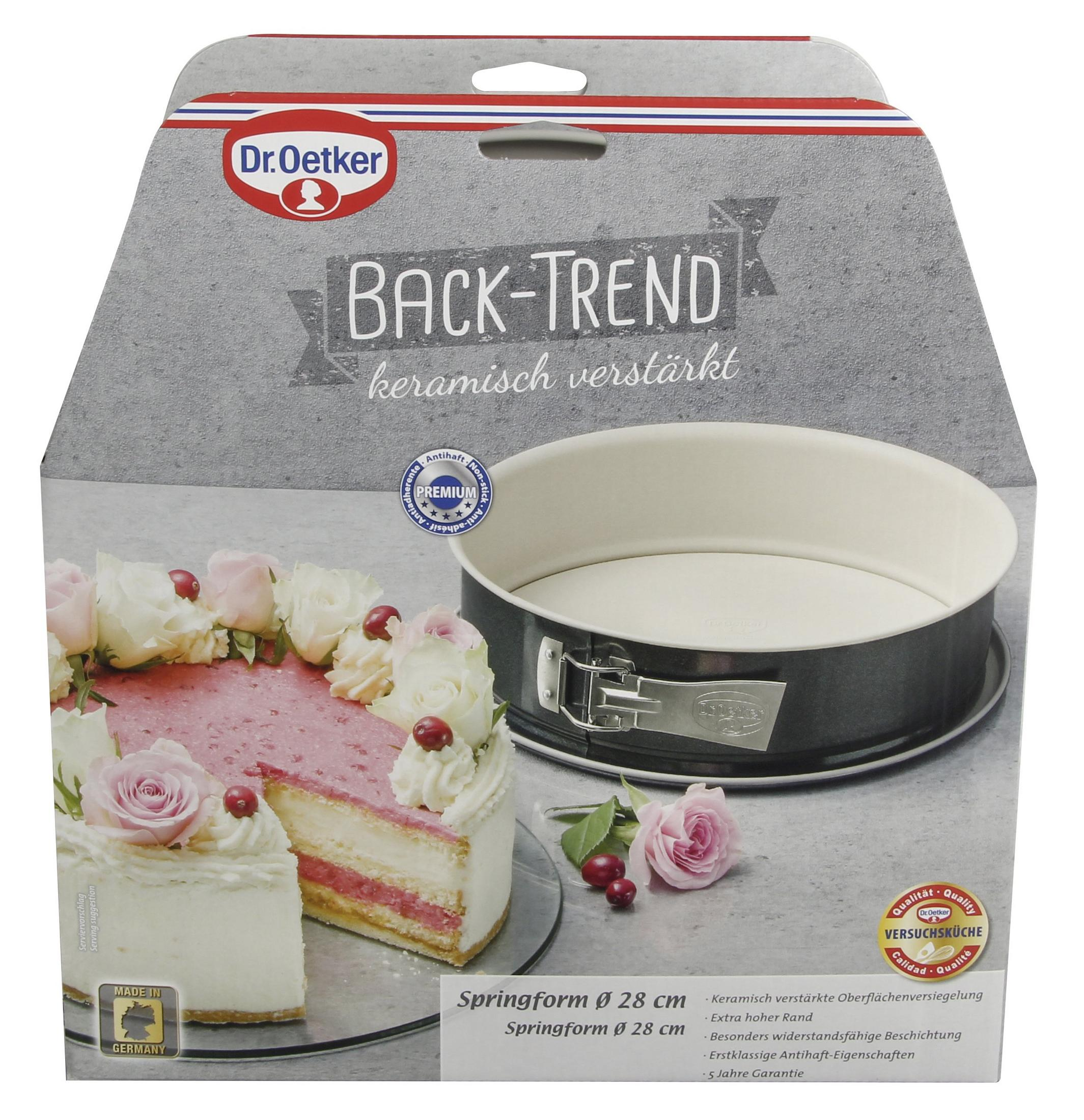 Dr. Oetker Springform mit Kuchen und Rosen. Made in Germany.