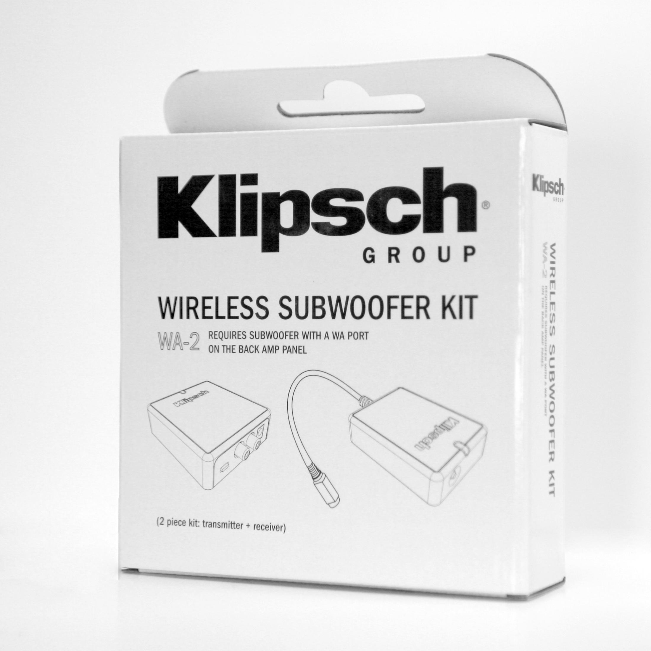 Verpackung eines Klipsch Wireless Subwoofer Kits mit Abbildung des Senders/Empfängers.