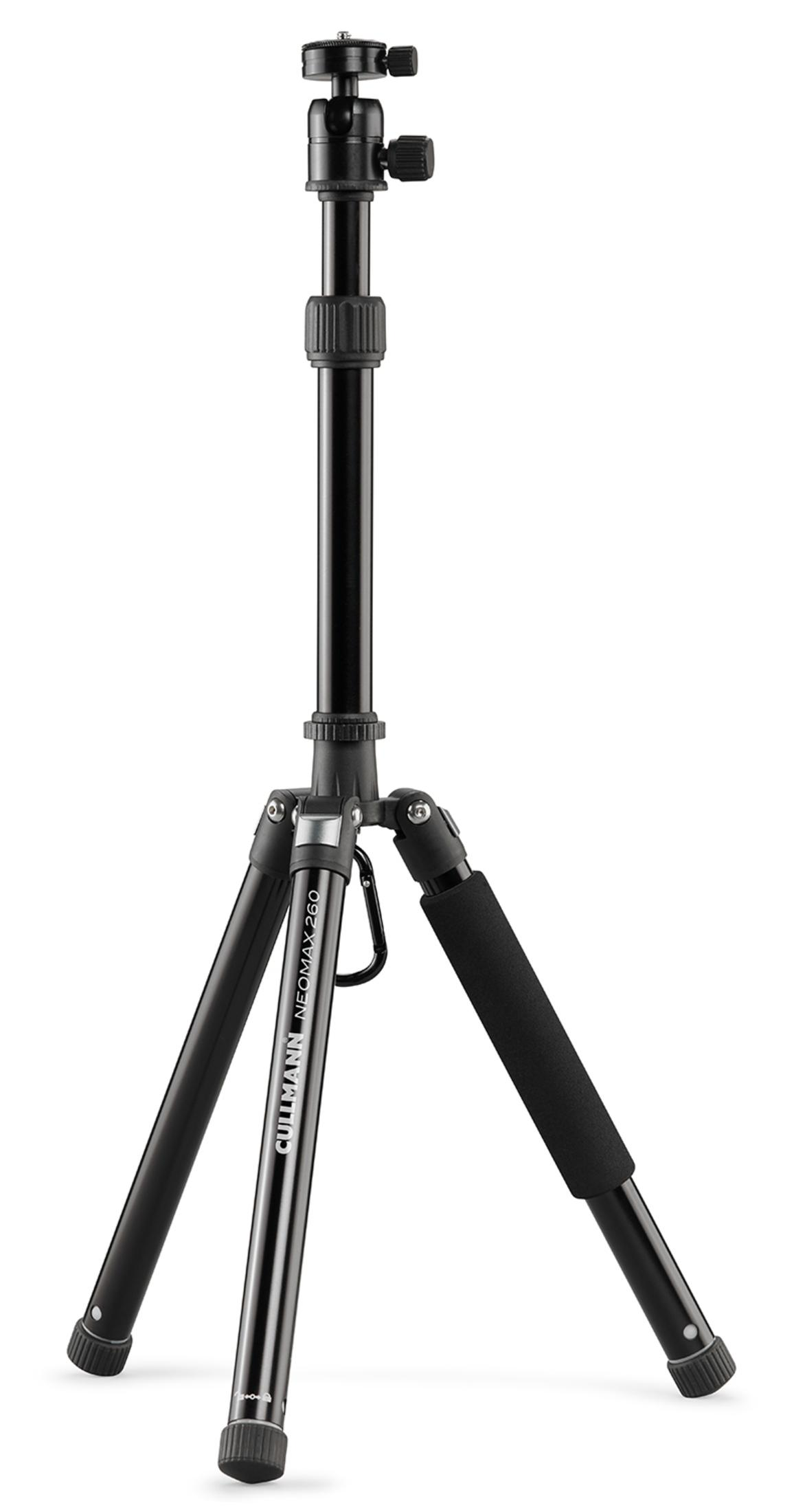 Un treppiede Cullmann Neomax 250 nero con testa a sfera e gambe regolabili.