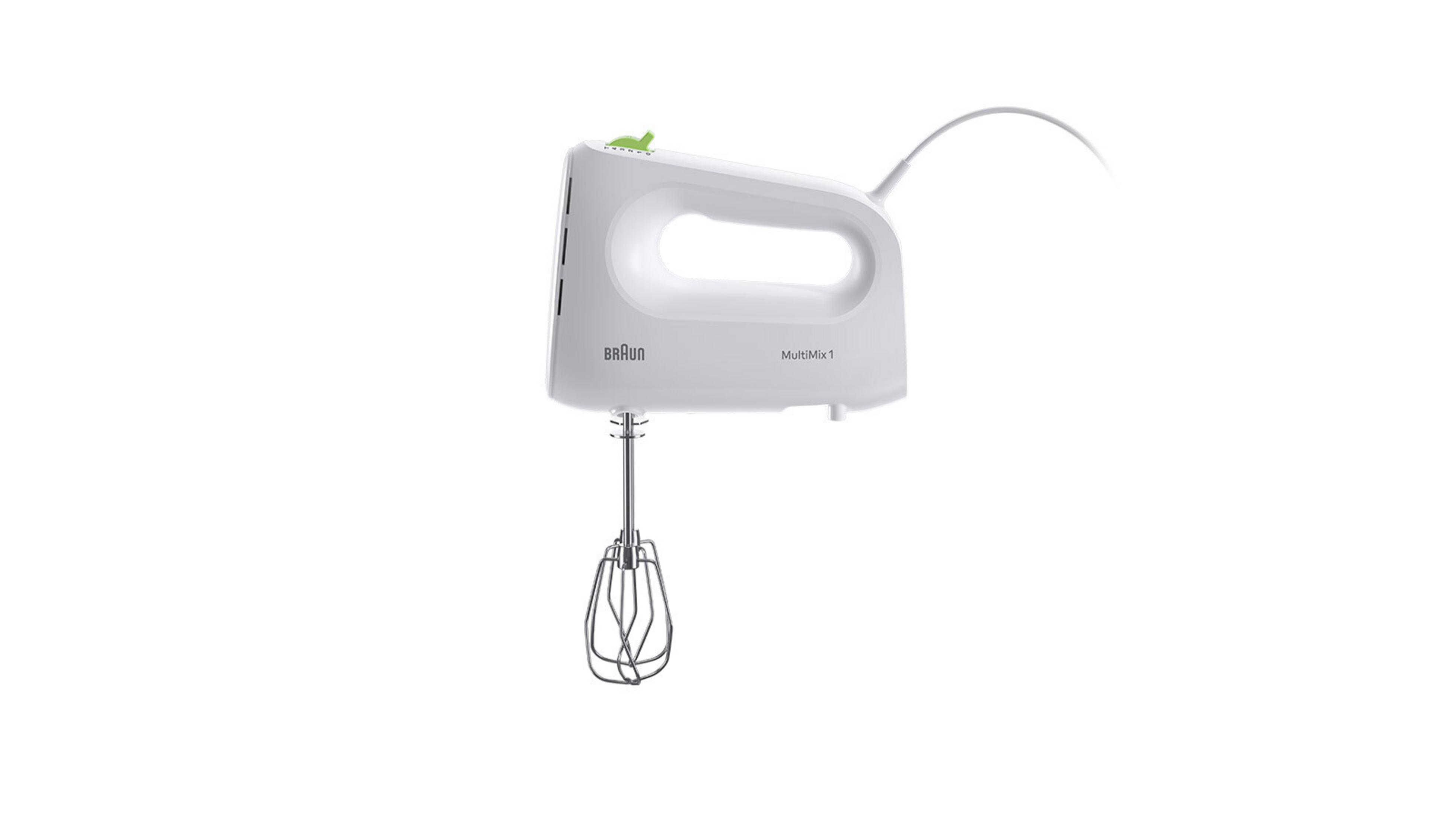 Ein weißer Handmixer mit grünem Schalter und silbernem Schneebesen.