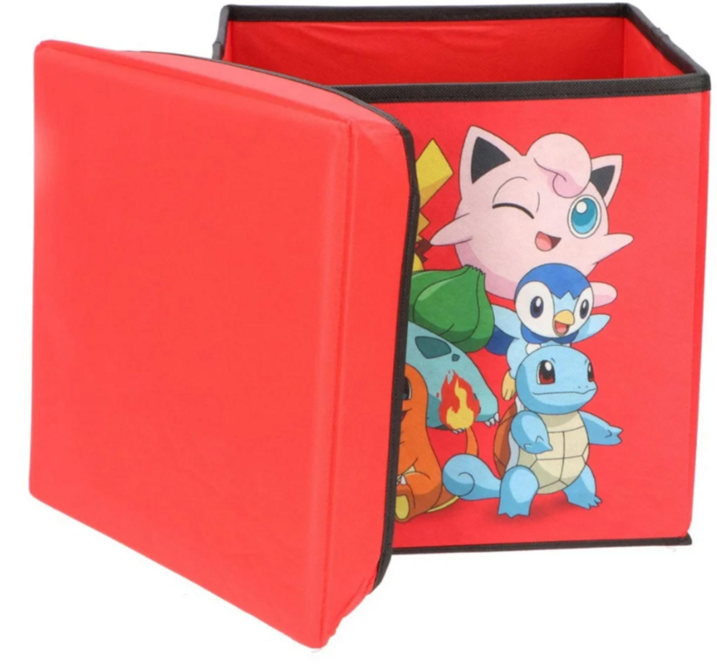 Roter Aufbewahrungsbehälter mit Pokémon-Motiven und offenem Deckel.