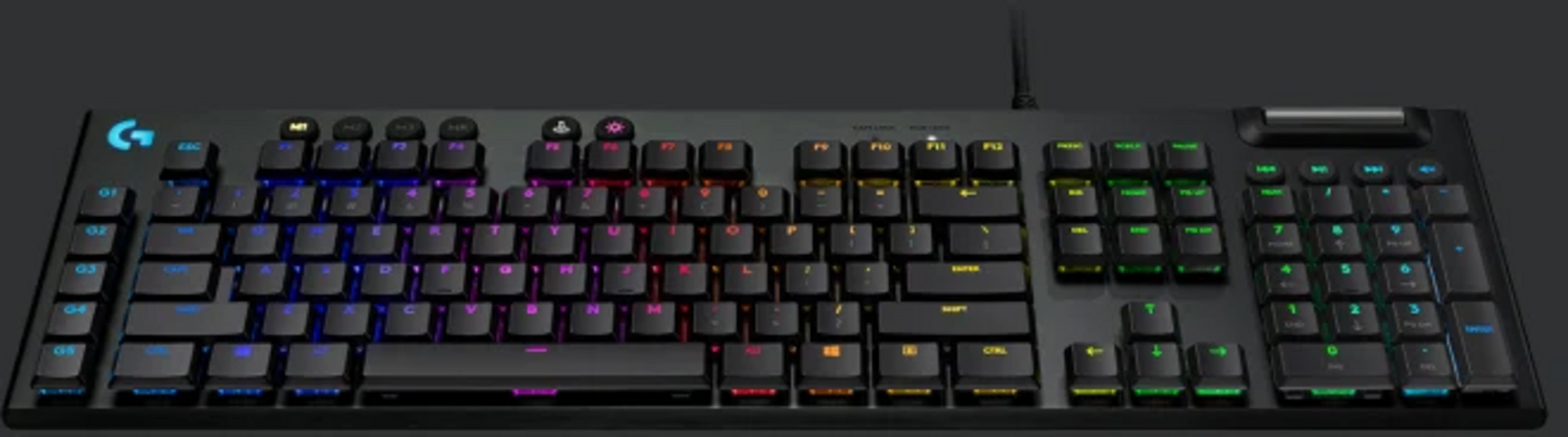 Eine schwarze Tastatur mit RGB-Beleuchtung und dem Logitech G-Logo.