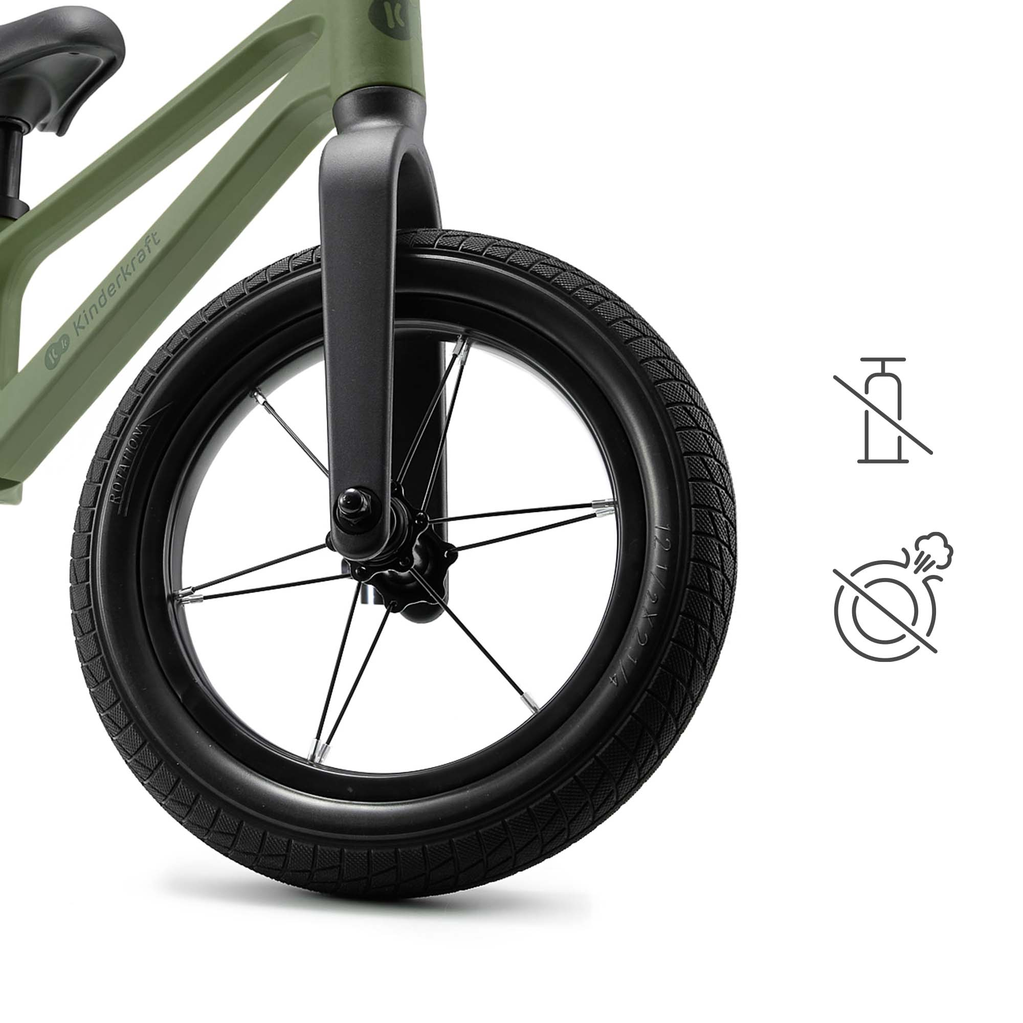 Grünes Kinderfahrrad mit schwarzem Rad, Gabel und Sitz. Symbole für keine Pumpe.