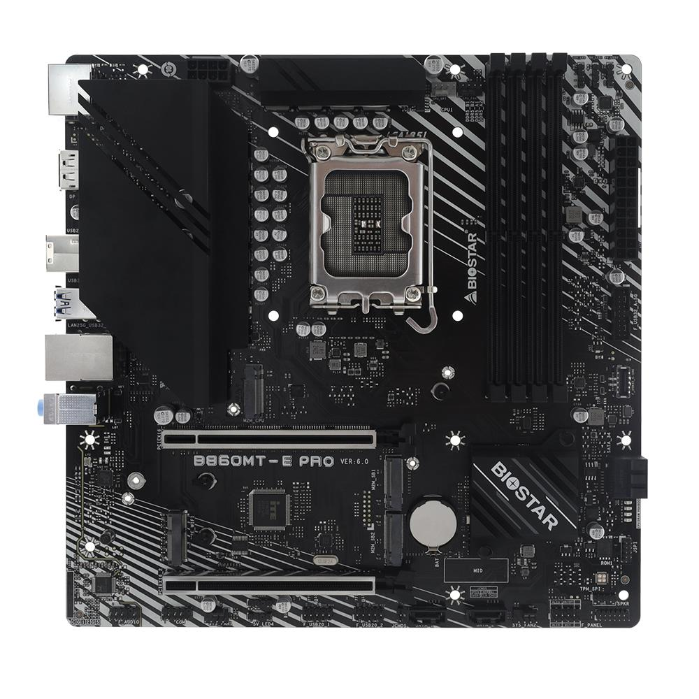 Gümüş çizgili siyah anakart, CPU soketi ve RAM yuvaları.