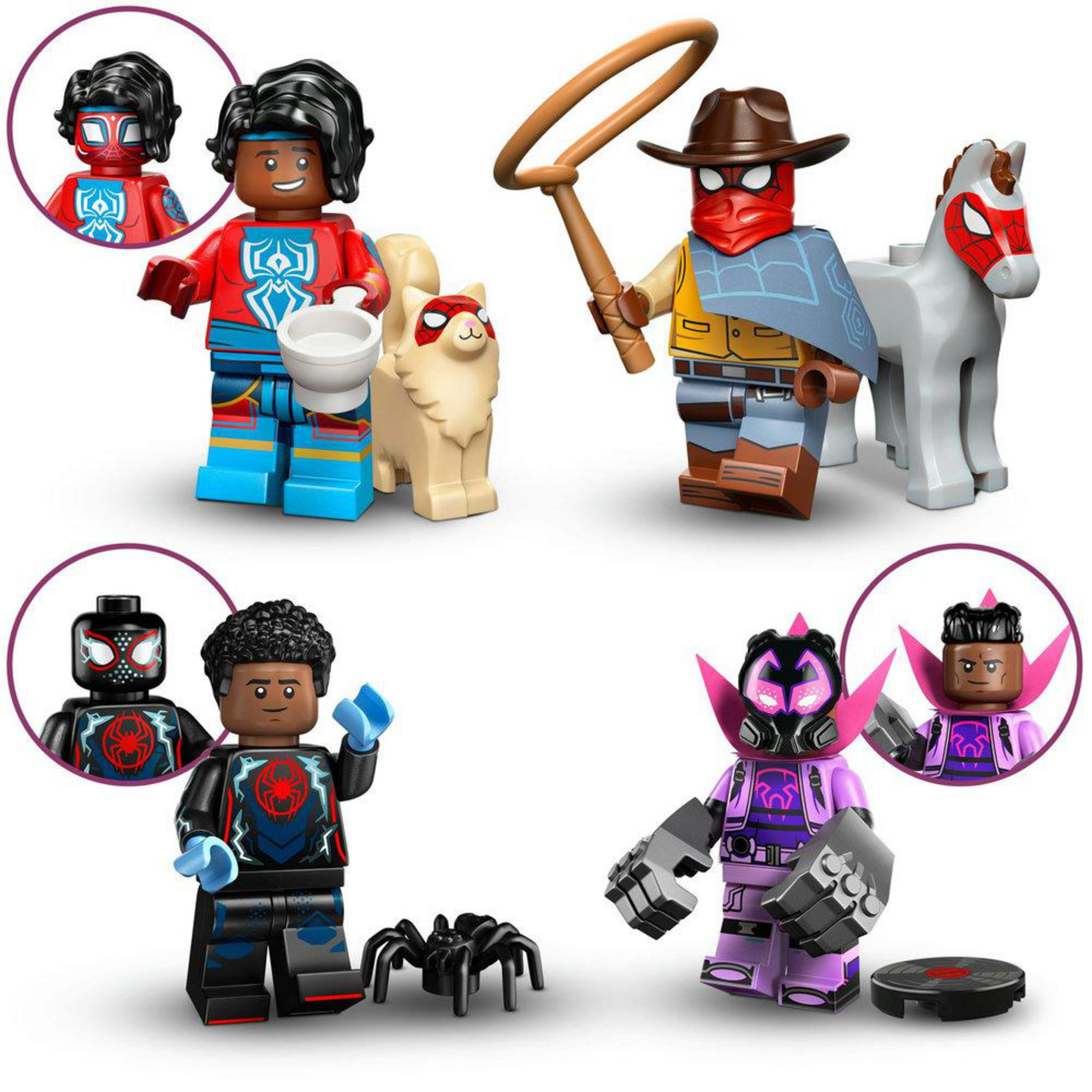 Quattro action figure Lego: Spiderman con gatto, cowboy con cavallo, Miles Morales con ragno e figura viola.