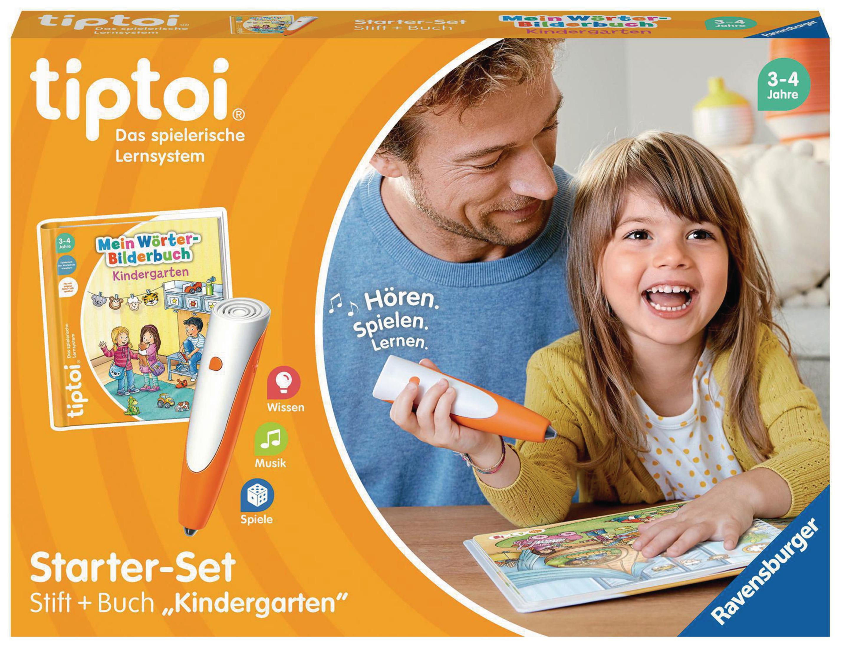 Un uomo e un bambino giocano con una penna e un libro Tiptoi.