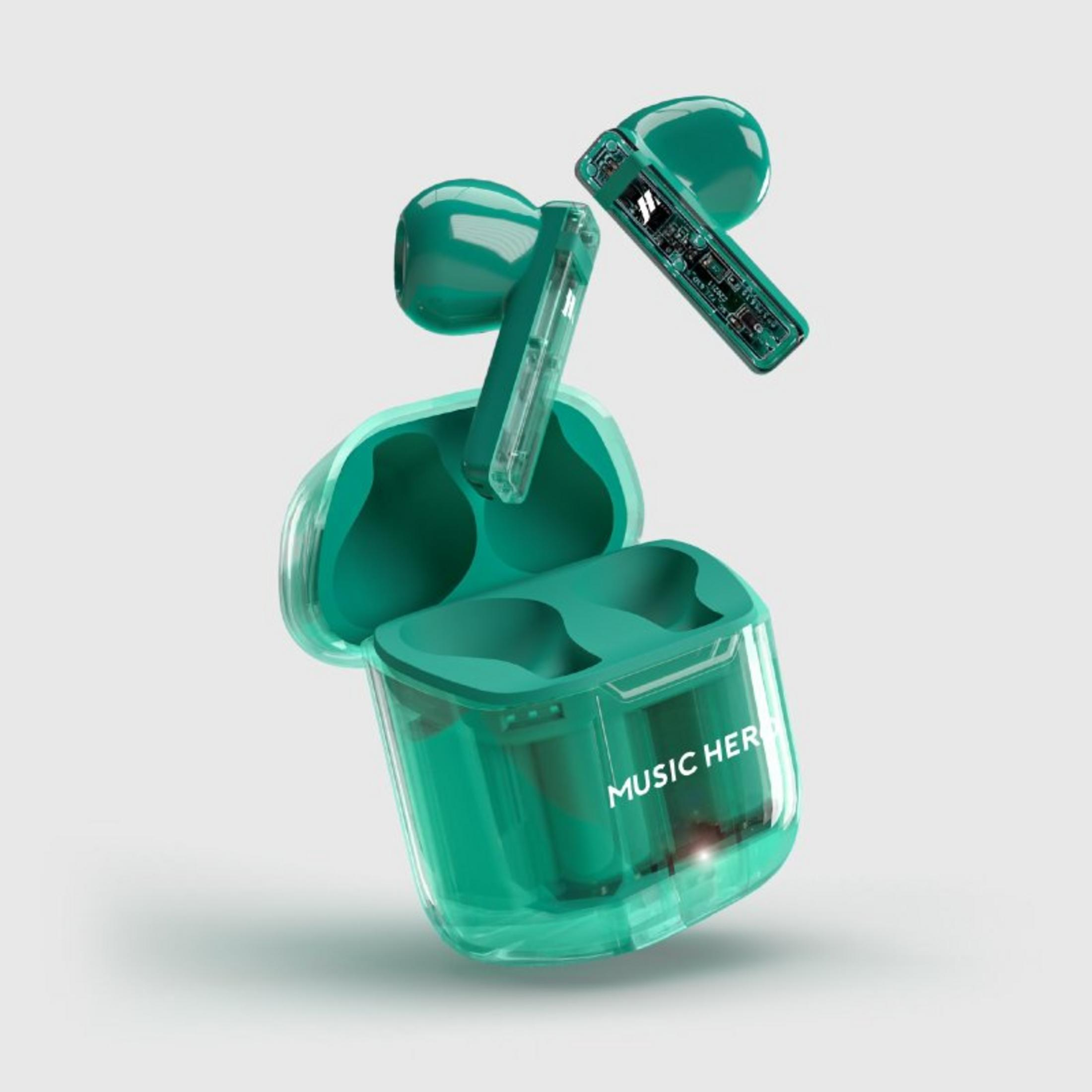 Turkusowe przezroczyste słuchawki unoszą się nad etui ładującym.